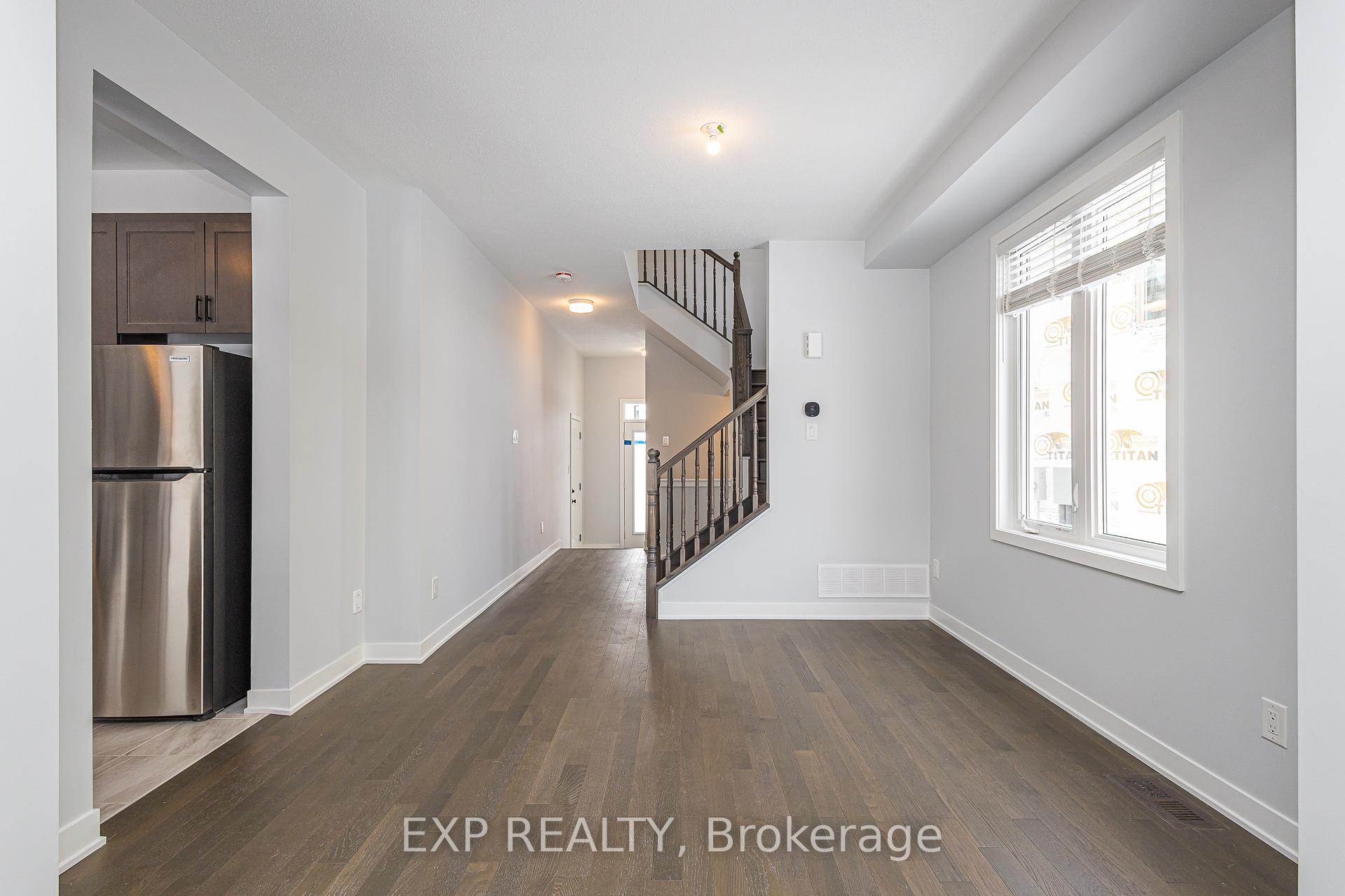Photo 4 of 210 Ormiston Crescent, Ottawa, Barrhaven - Stonebridge — HOMEH