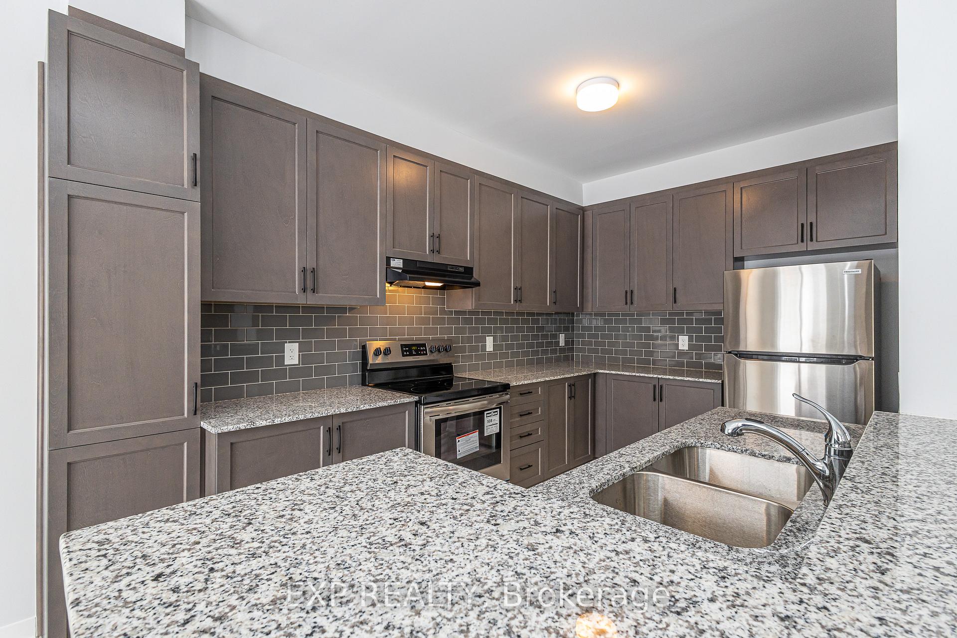 Photo 10 of 210 Ormiston Crescent, Ottawa, Barrhaven - Stonebridge — HOMEH