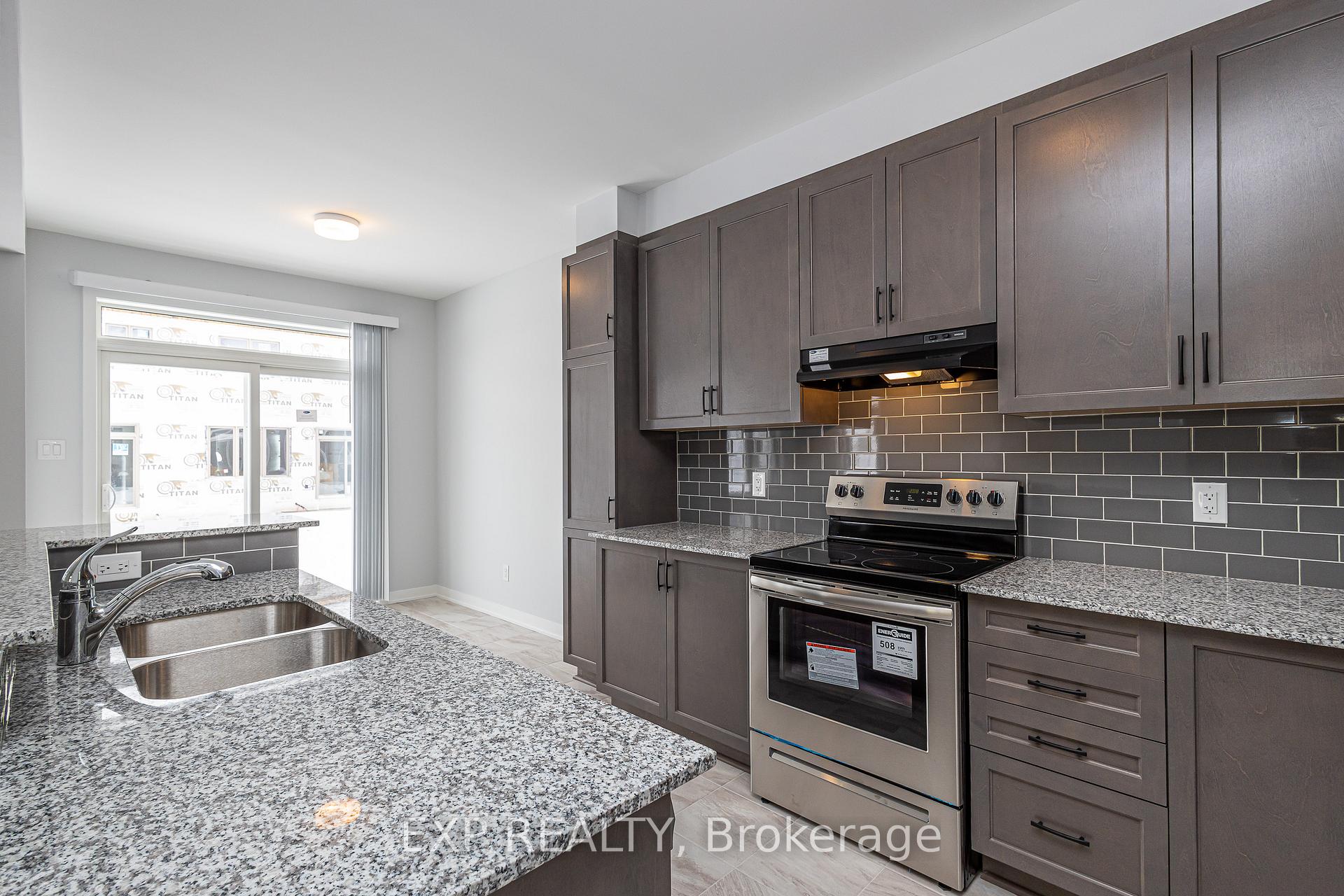 Photo 5 of 210 Ormiston Crescent, Ottawa, Barrhaven - Stonebridge — HOMEH