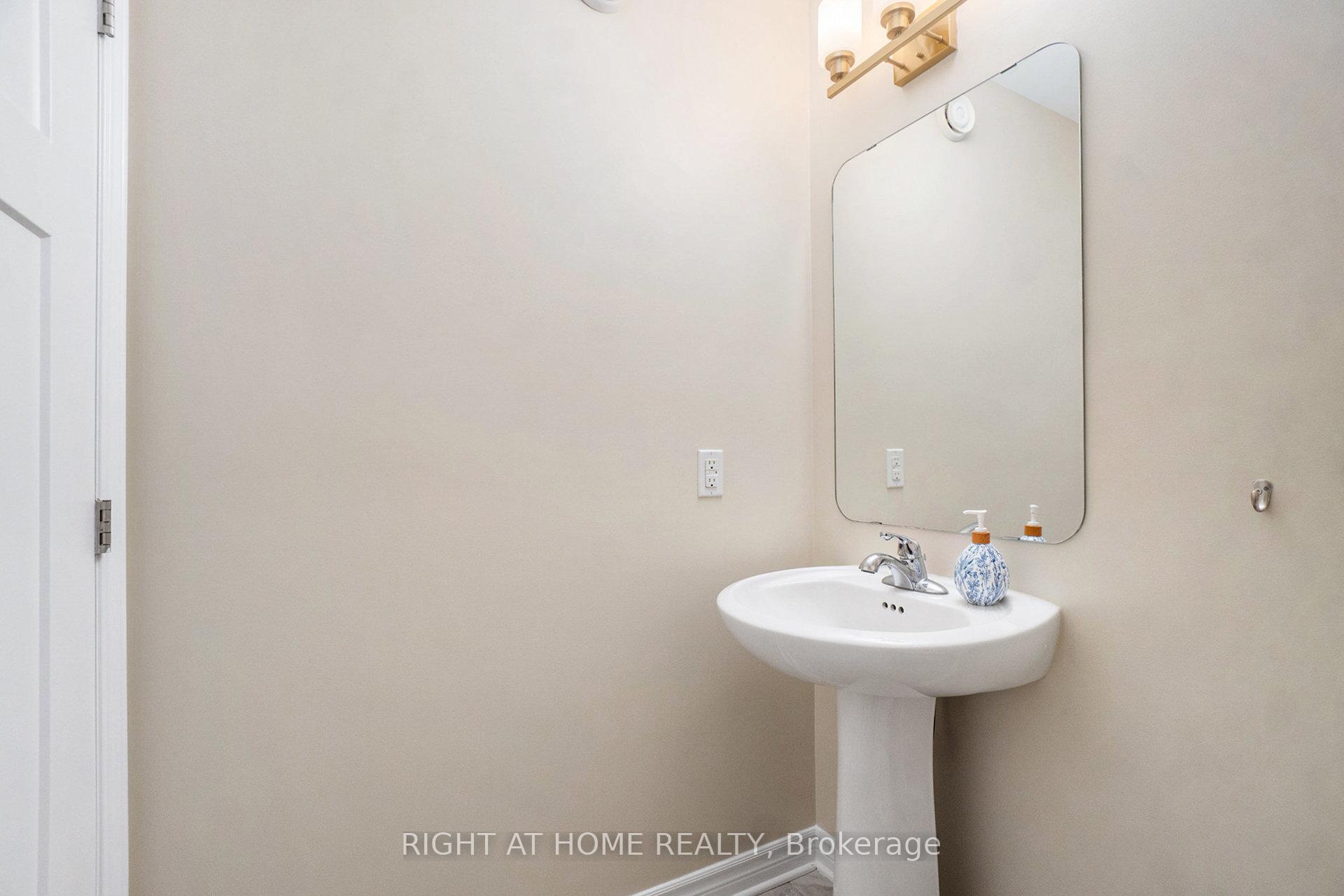 Photo 25 of 928 Bunchberry Way, Ottawa, Blossom Park/Kemp Park/Findlay Creek — HOMEH