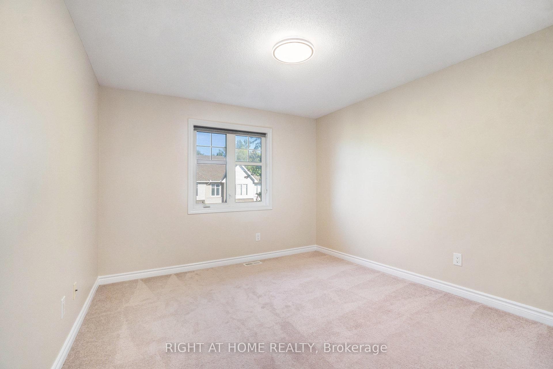 Photo 36 of 928 Bunchberry Way, Ottawa, Blossom Park/Kemp Park/Findlay Creek — HOMEH