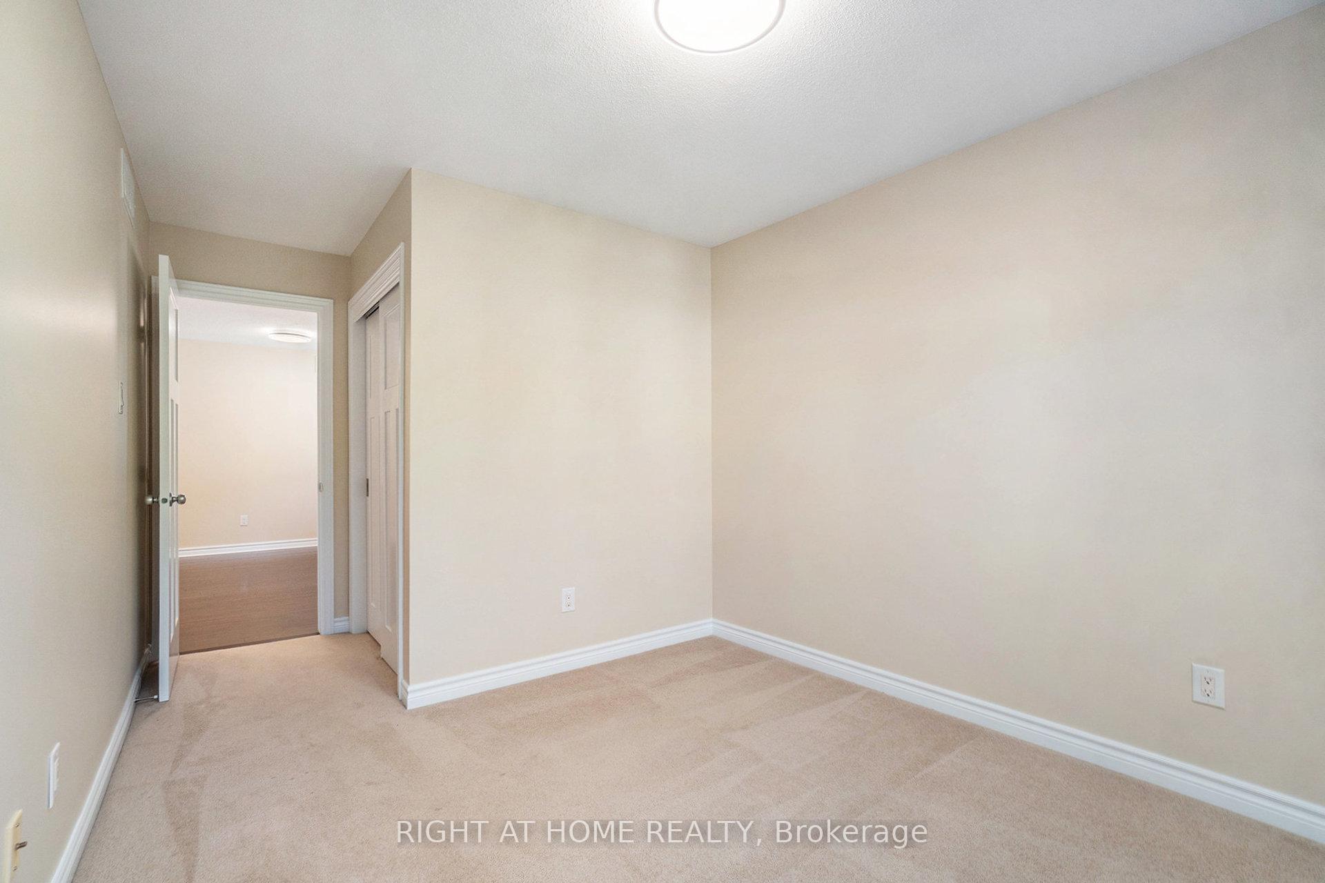 Photo 33 of 928 Bunchberry Way, Ottawa, Blossom Park/Kemp Park/Findlay Creek — HOMEH
