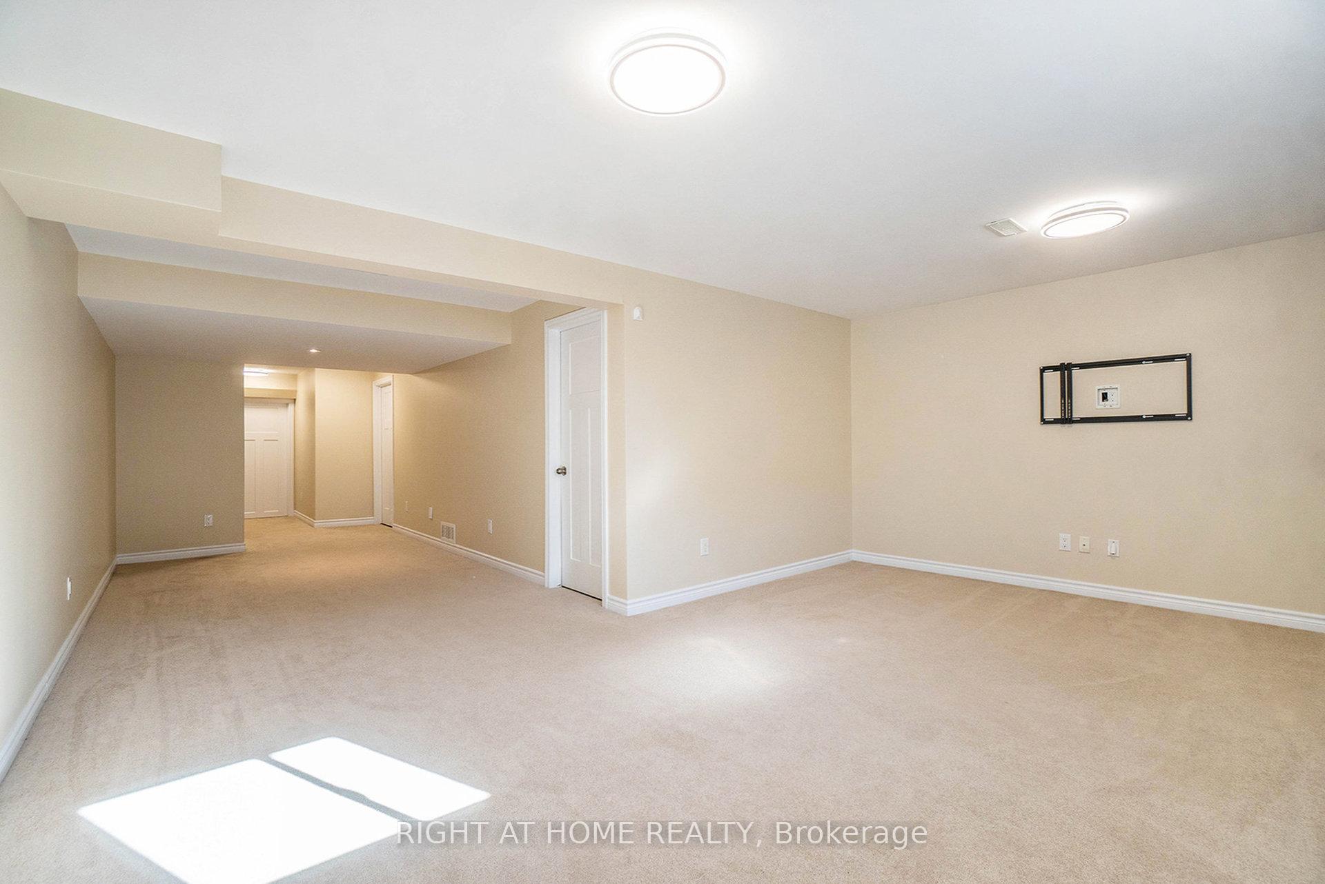 Photo 45 of 928 Bunchberry Way, Ottawa, Blossom Park/Kemp Park/Findlay Creek — HOMEH