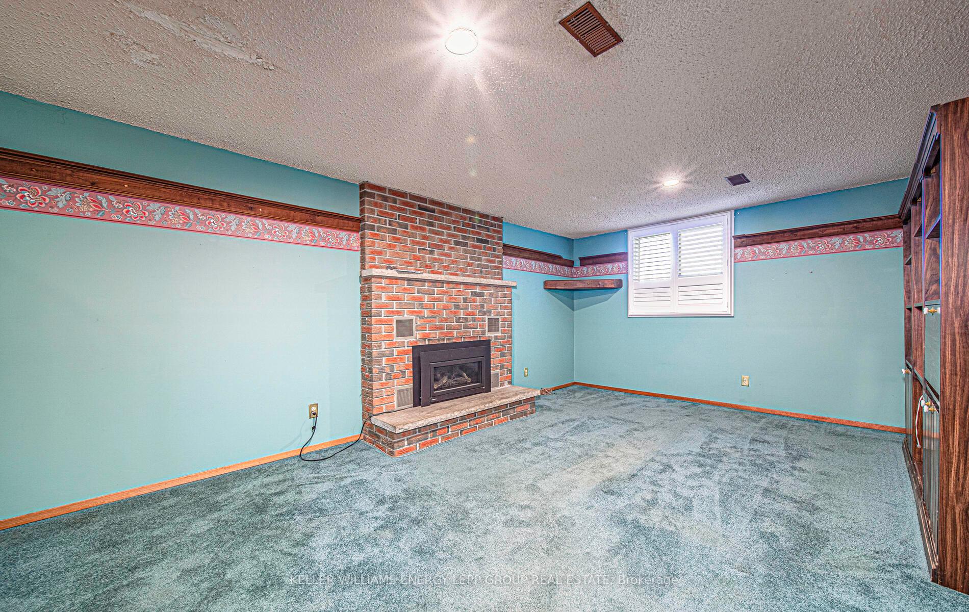 Photo 17 of 595 Foxrun Court, Oshawa, Pinecrest — HOMEH