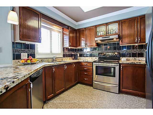 Photo 15 of 101 Ward Drive, Barrie, Painswick South — HOMEH