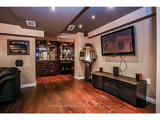 Photo 18 of 101 Ward Drive, Barrie, Painswick South — HOMEH