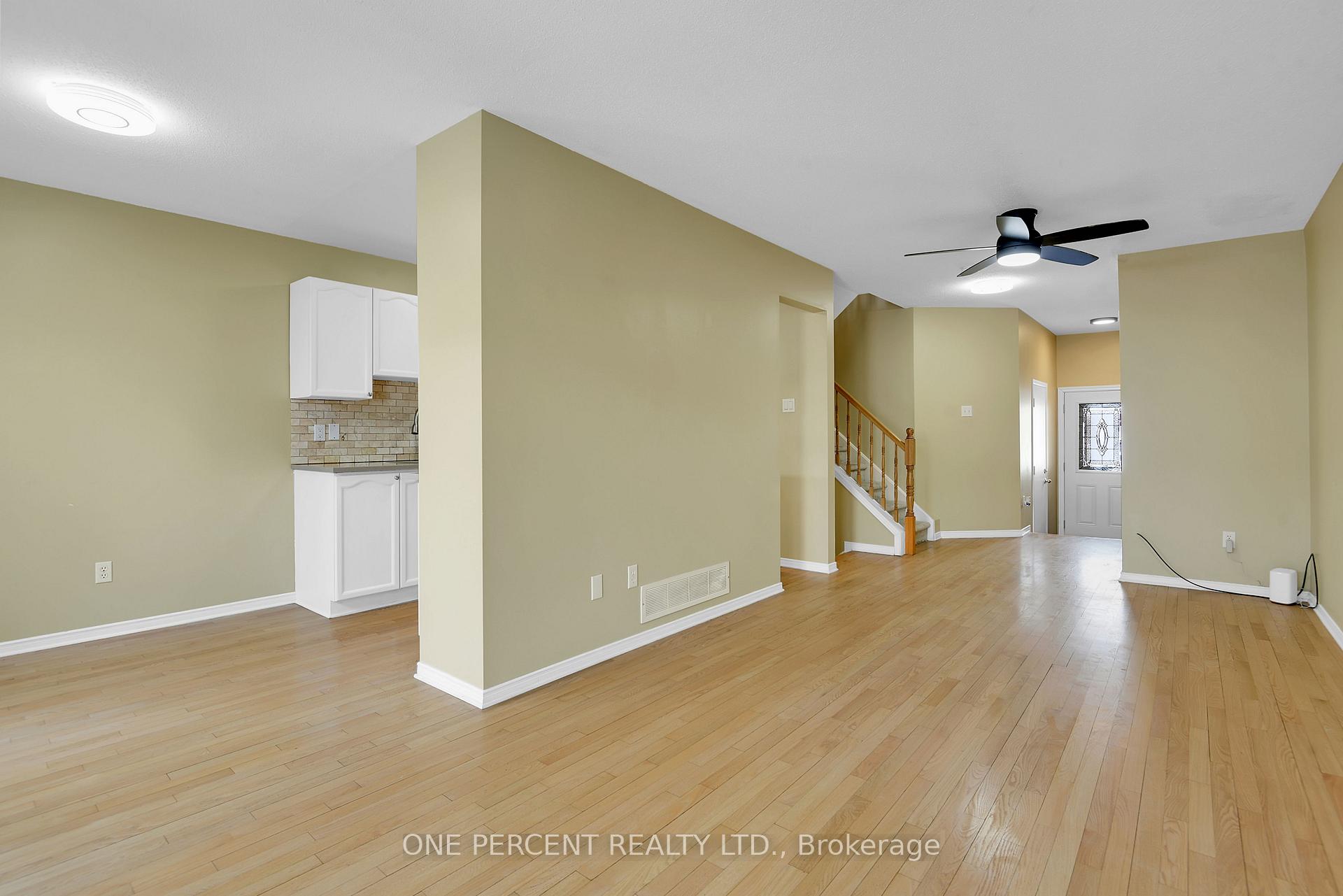 Photo 10 of 29 Mountshannon Drive, Ottawa, Barrhaven - Longfields — HOMEH