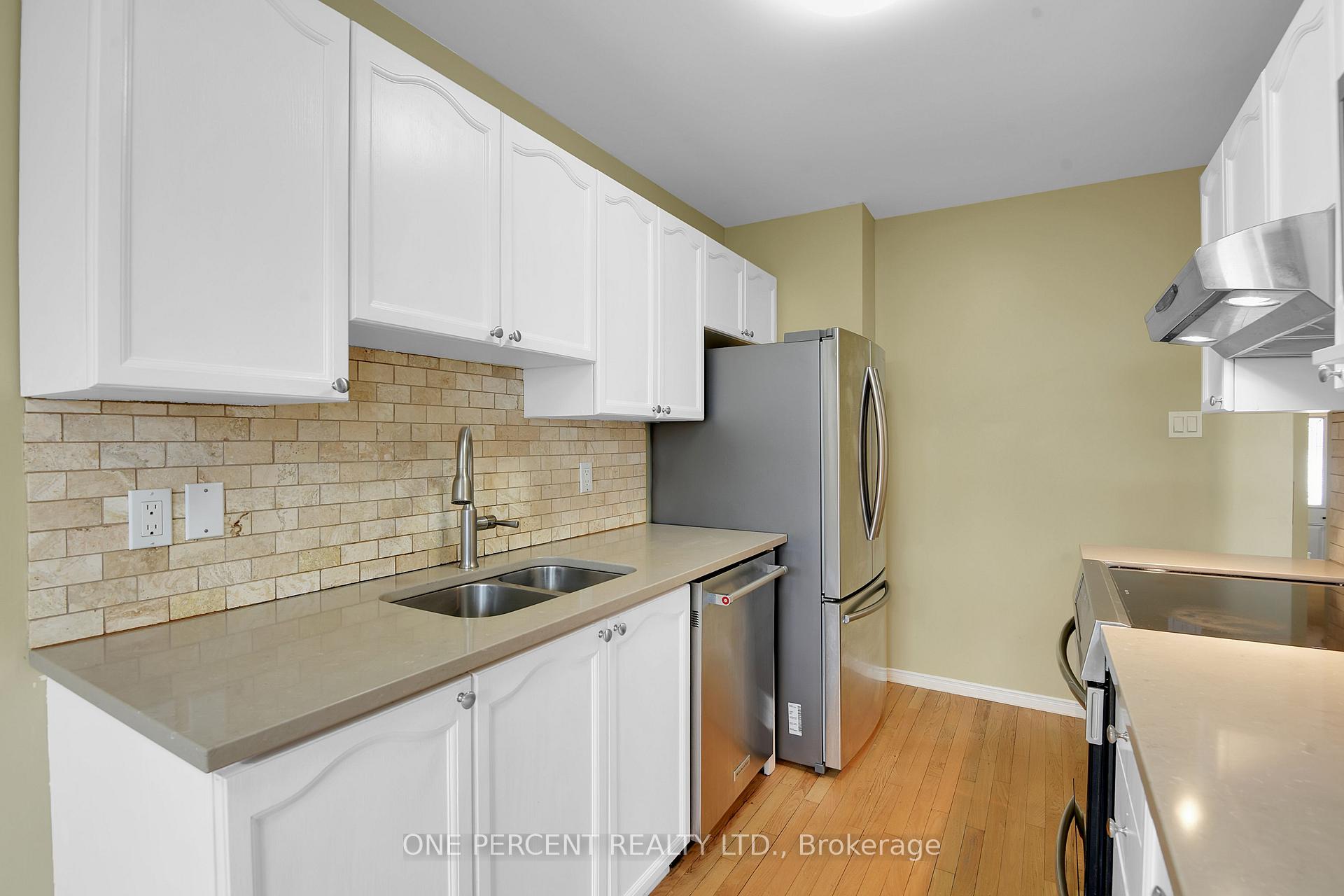Photo 16 of 29 Mountshannon Drive, Ottawa, Barrhaven - Longfields — HOMEH