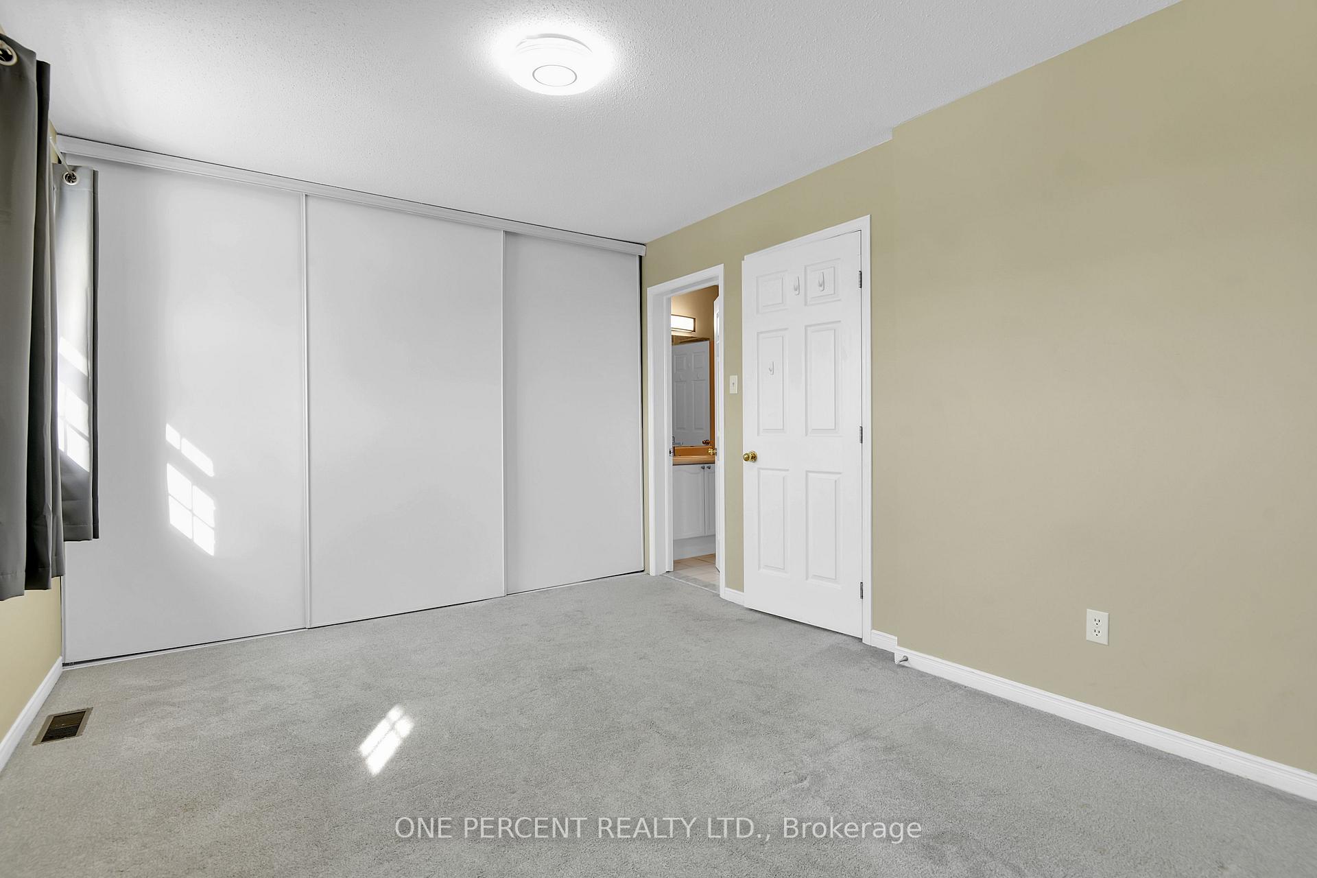 Photo 22 of 29 Mountshannon Drive, Ottawa, Barrhaven - Longfields — HOMEH