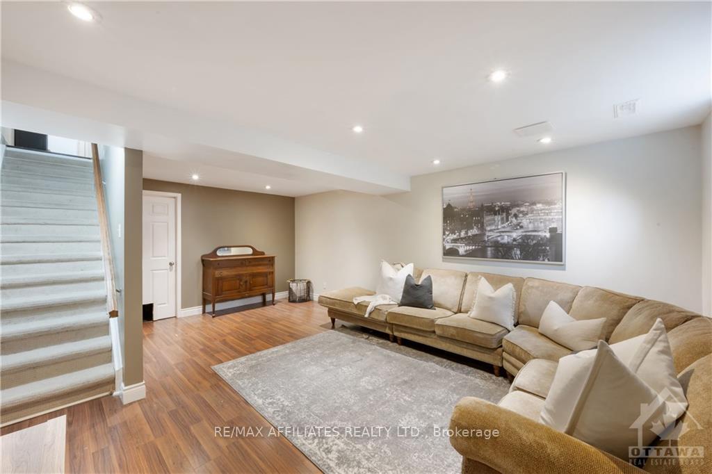 Photo 27 of 52 Spruce Crescent, Arnprior — HOMEH