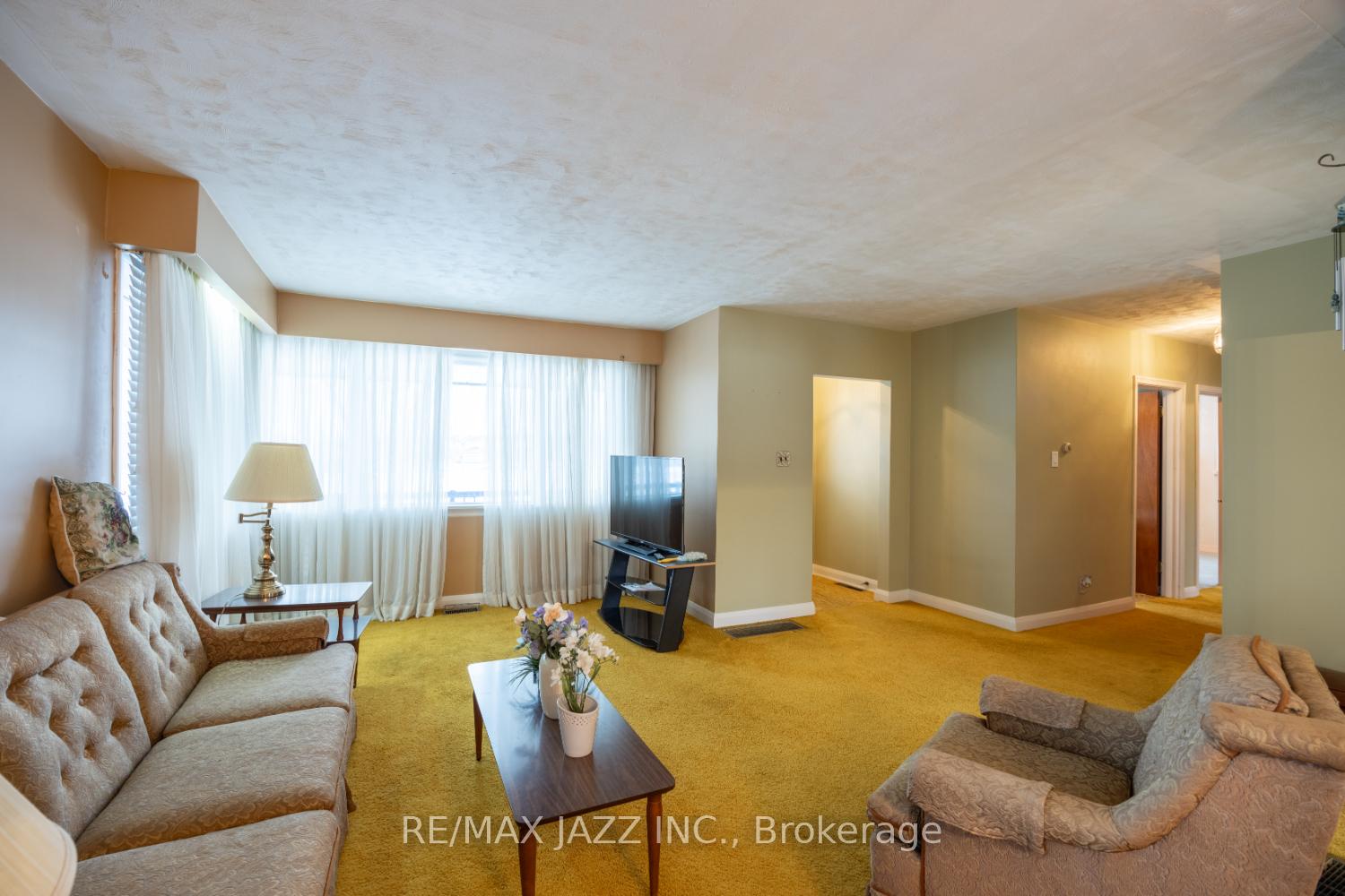 Photo 14 of 517 Kelly Avenue, Oshawa, Samac — HOMEH