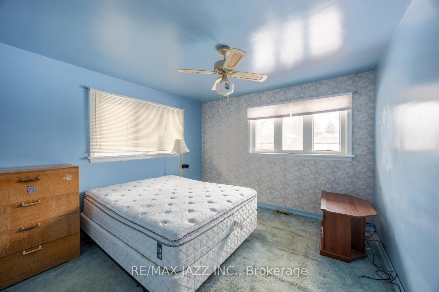 Photo 22 of 517 Kelly Avenue, Oshawa, Samac — HOMEH