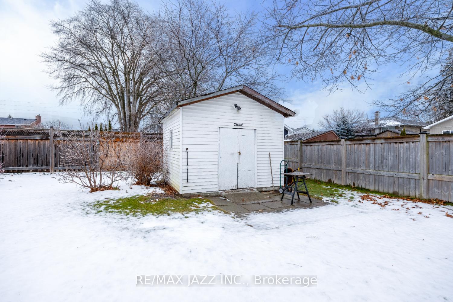 Photo 36 of 517 Kelly Avenue, Oshawa, Samac — HOMEH