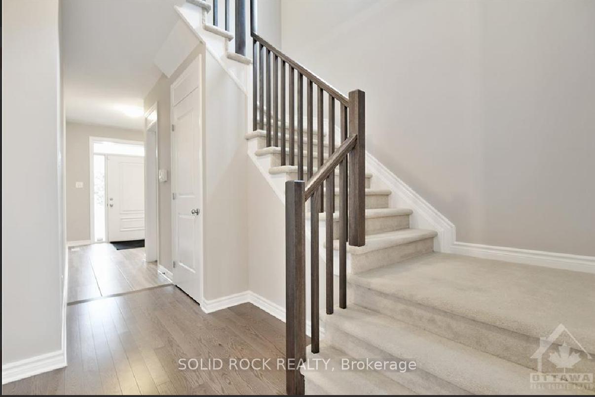 Photo 3 of 215 Magpie Street, Ottawa, Blossom Park/Kemp Park/Findlay Creek — HOMEH
