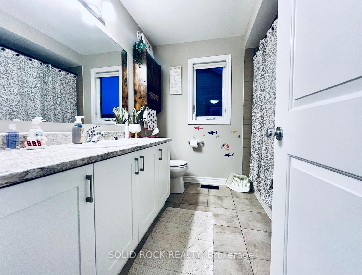 Photo 22 of 215 Magpie Street, Ottawa, Blossom Park/Kemp Park/Findlay Creek — HOMEH