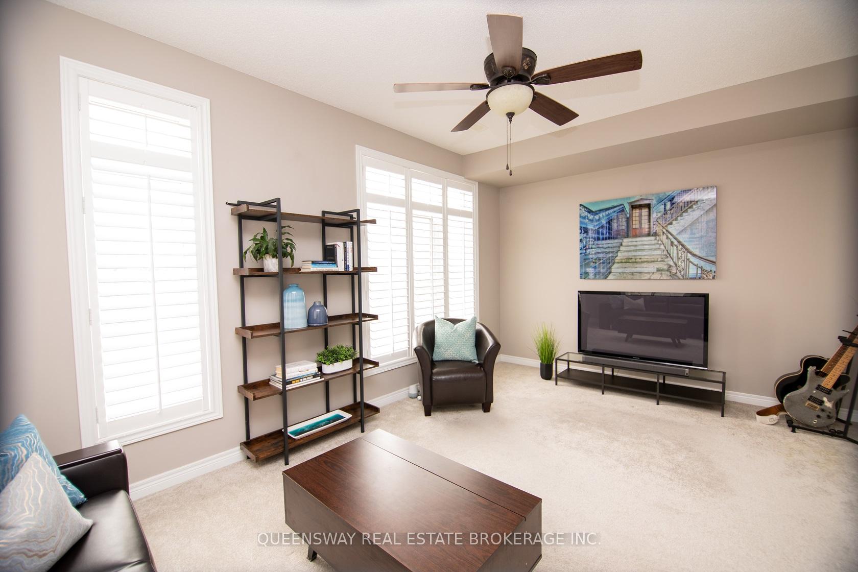 Photo 2 of 4139 Palermo Common, Burlington, Shoreacres — HOMEH