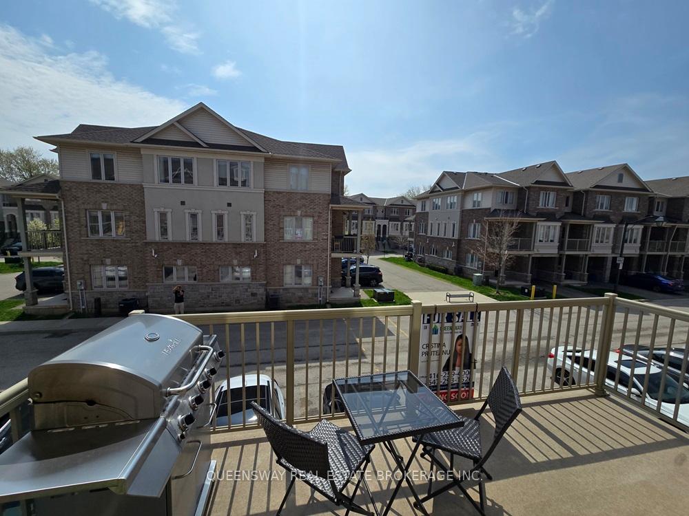 Photo 9 of 4139 Palermo Common, Burlington, Shoreacres — HOMEH