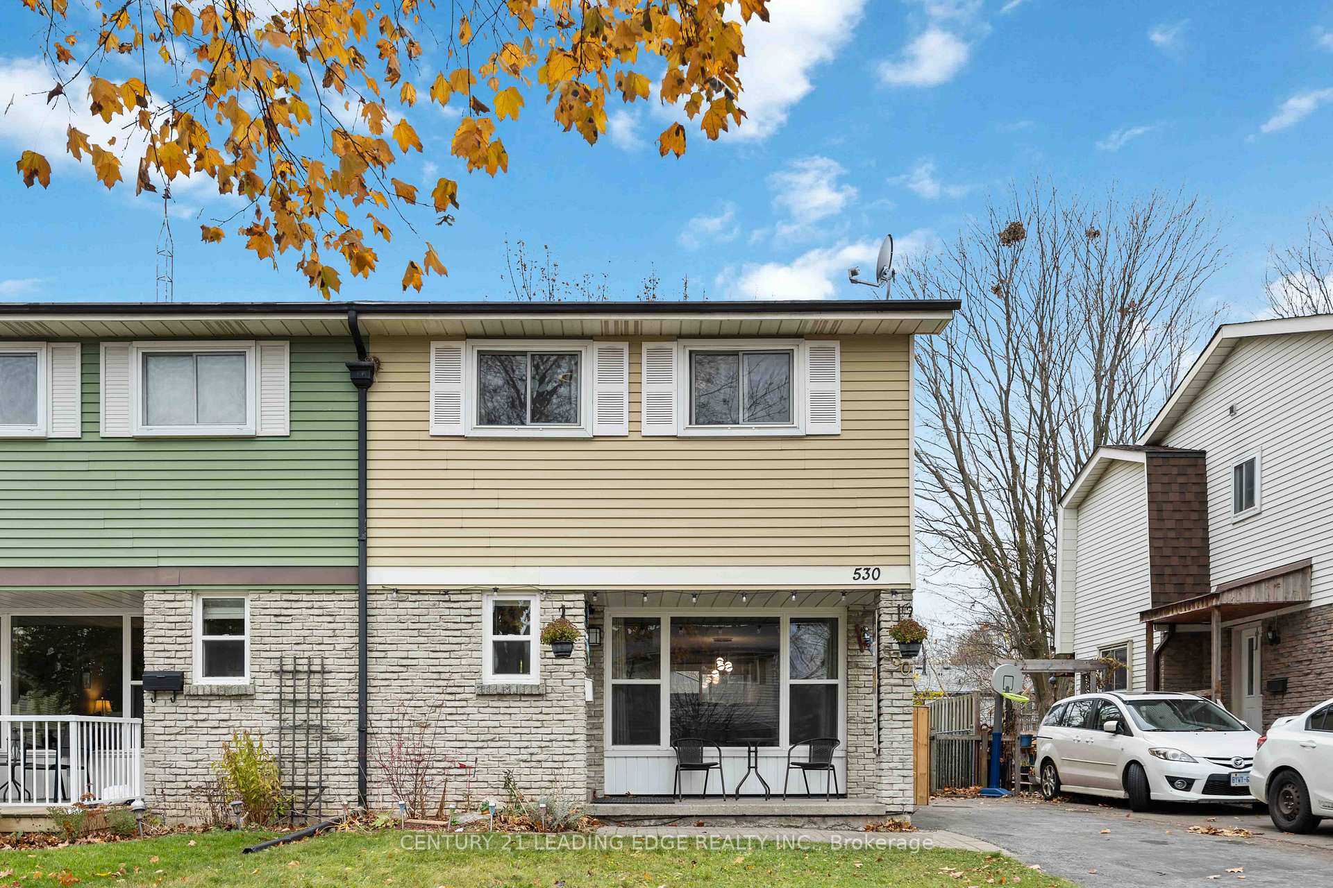 Photo 2 of 530 Lancelot Crescent, Oshawa, Eastdale — HOMEH