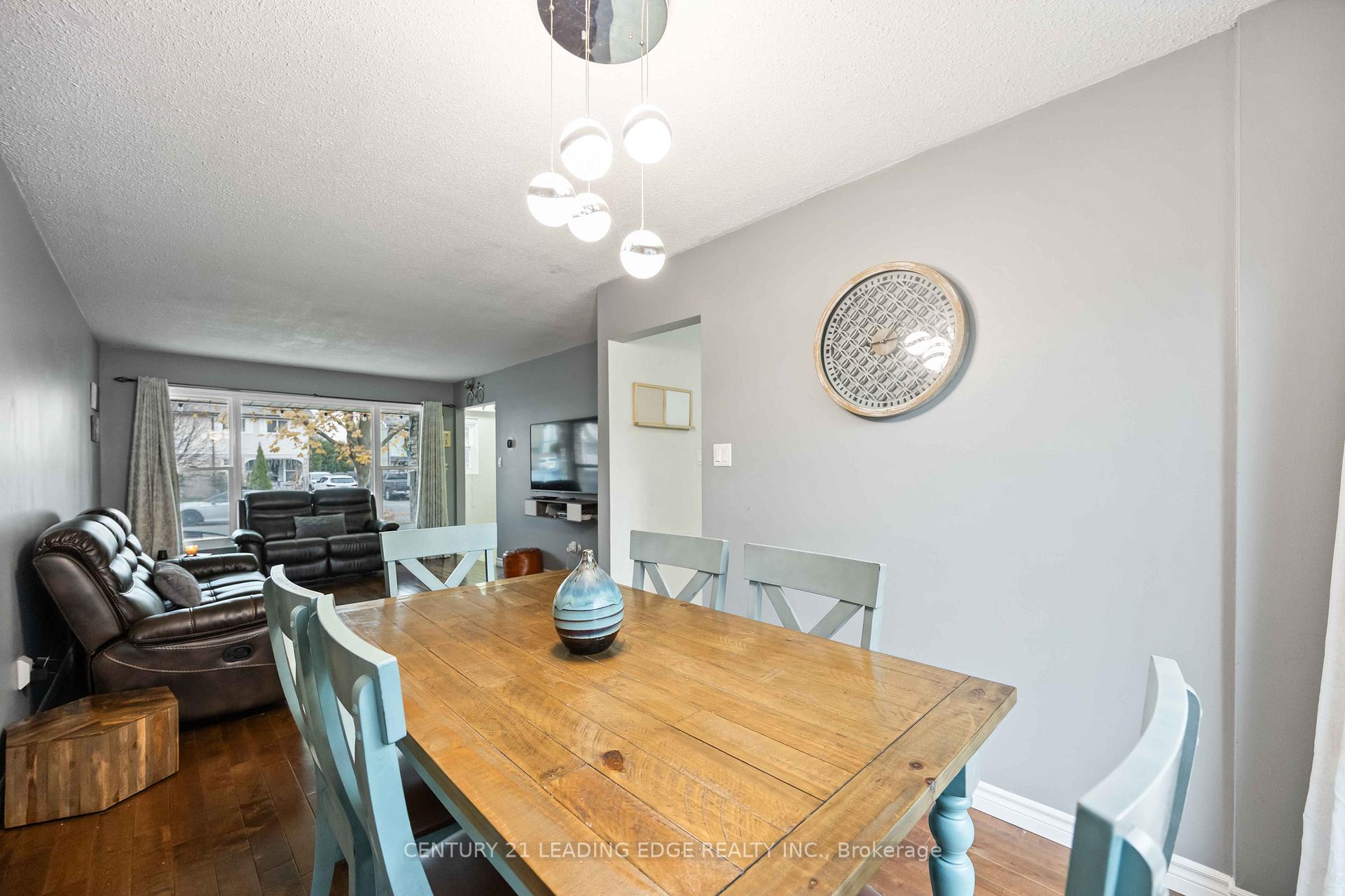 Photo 7 of 530 Lancelot Crescent, Oshawa, Eastdale — HOMEH
