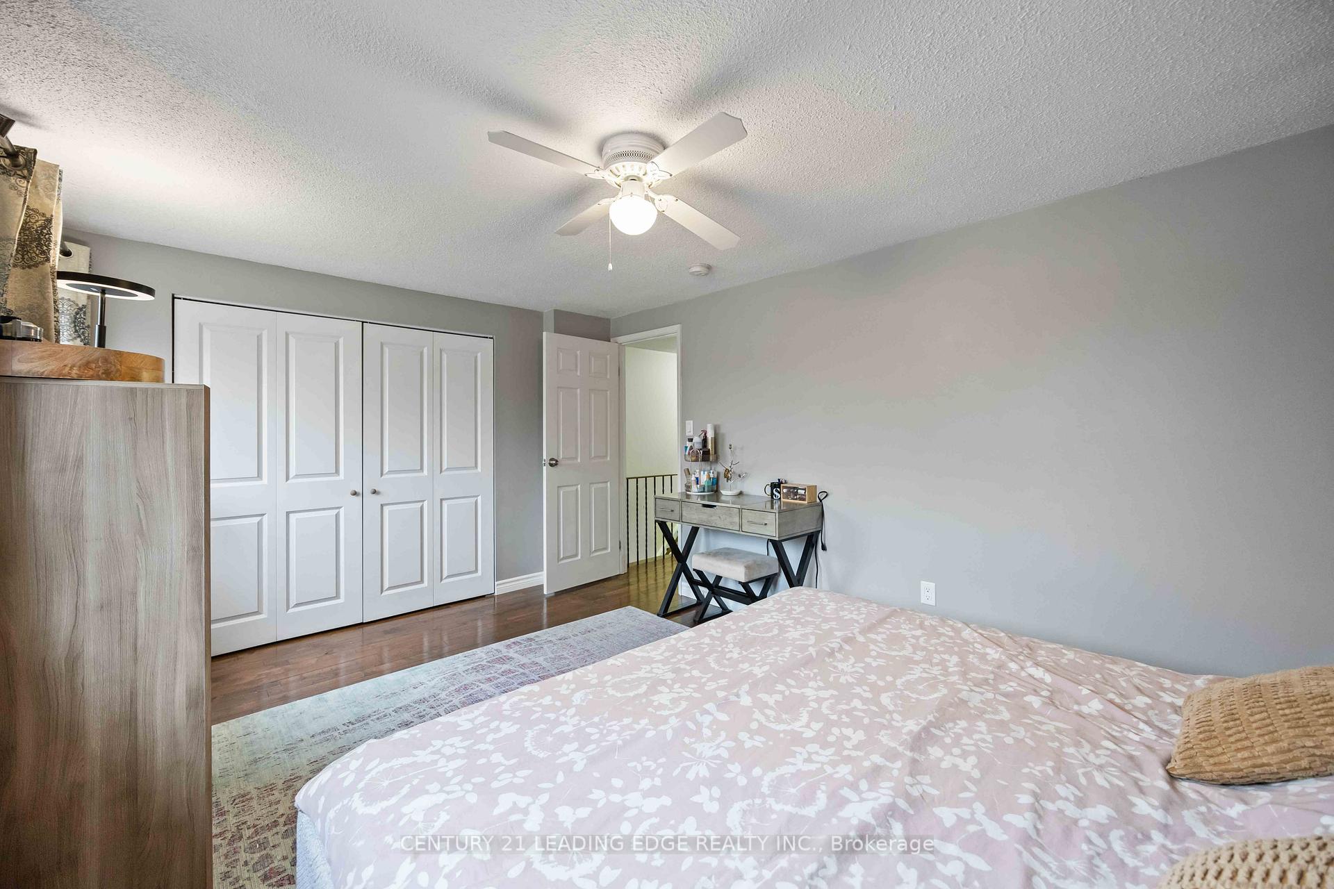 Photo 15 of 530 Lancelot Crescent, Oshawa, Eastdale — HOMEH