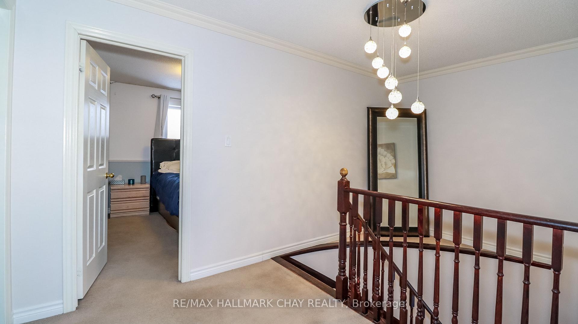 Photo 15 of 33 Pinecliff Crescent, Barrie, Ardagh — HOMEH