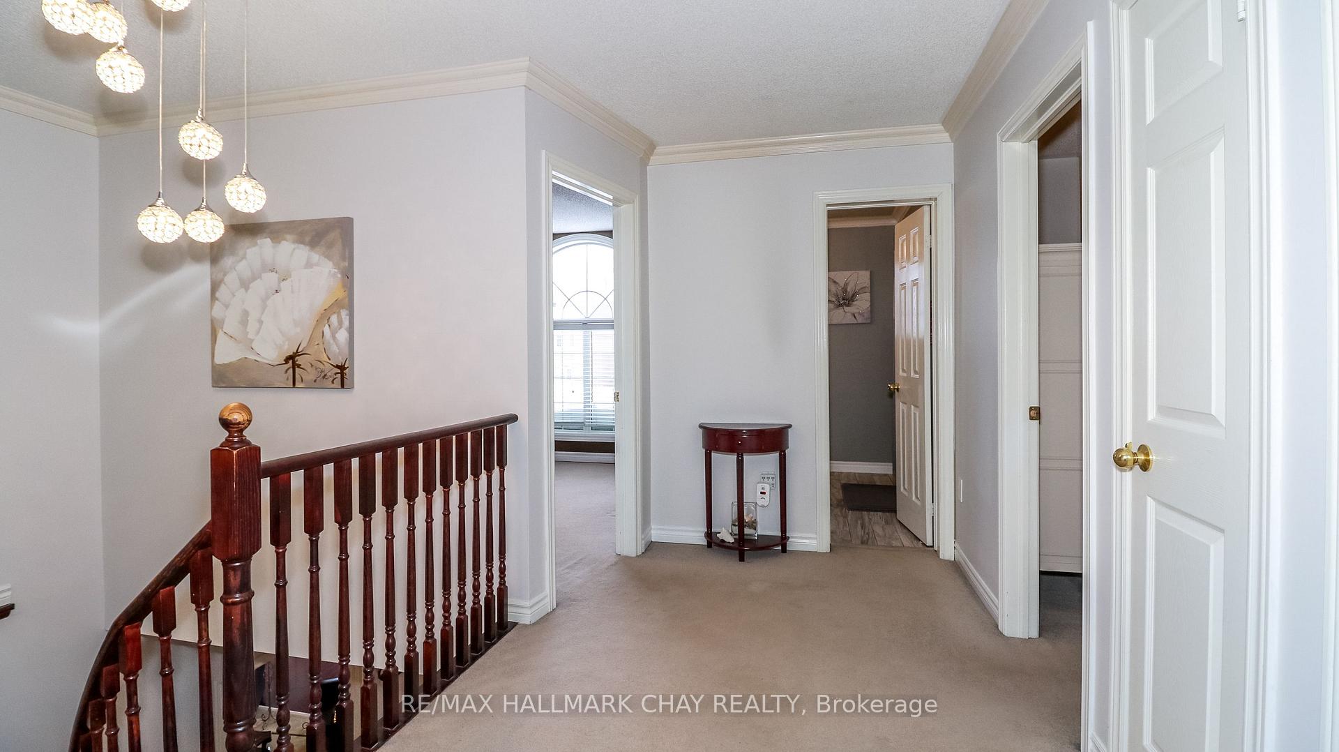 Photo 17 of 33 Pinecliff Crescent, Barrie, Ardagh — HOMEH