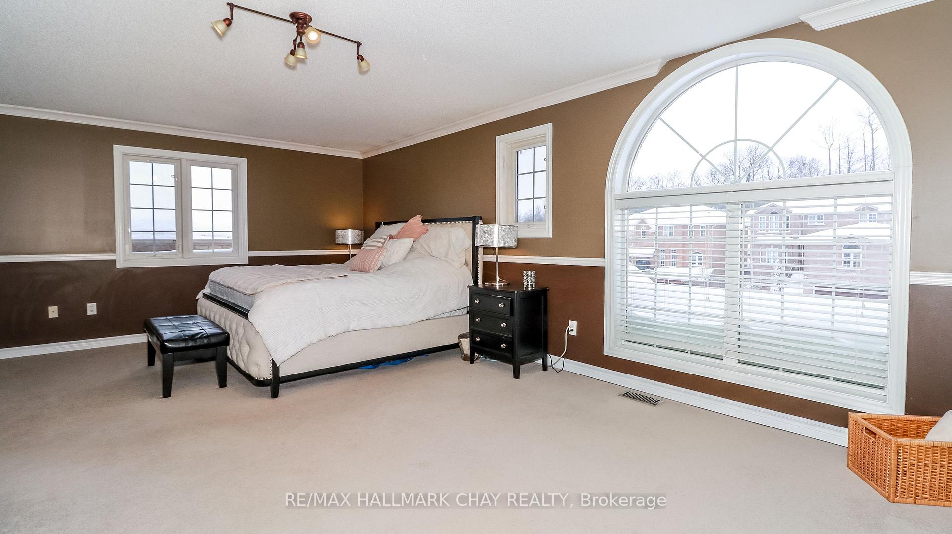 Photo 23 of 33 Pinecliff Crescent, Barrie, Ardagh — HOMEH
