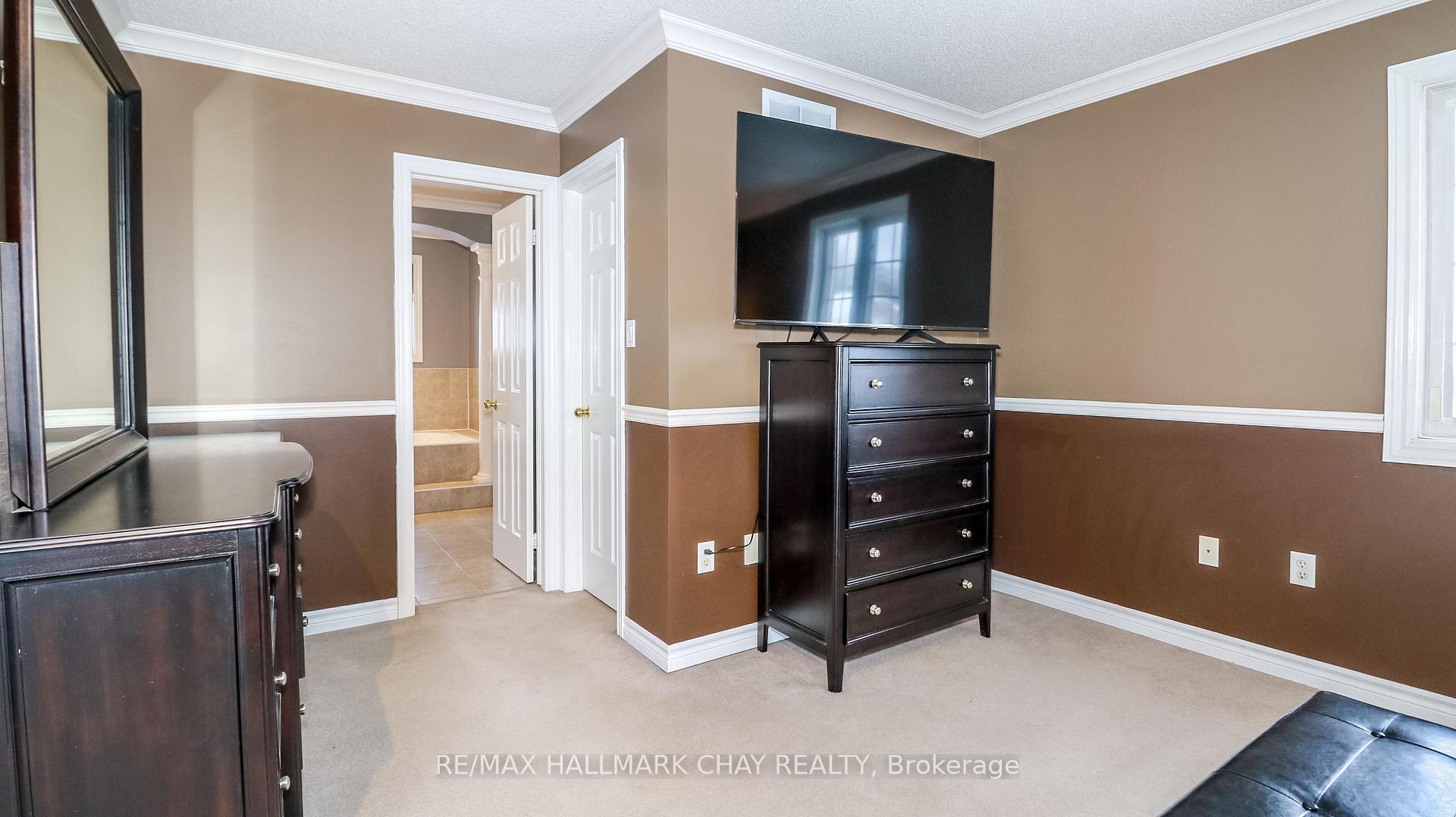 Photo 26 of 33 Pinecliff Crescent, Barrie, Ardagh — HOMEH