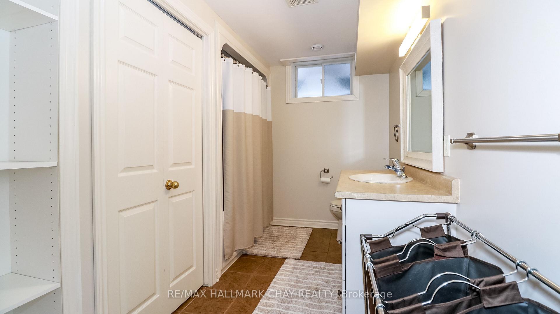 Photo 30 of 33 Pinecliff Crescent, Barrie, Ardagh — HOMEH