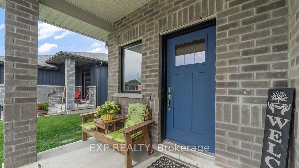 Photo 2 of 51 Dewal Place, Belleville, Belleville Ward — HOMEH