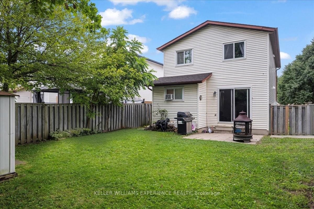 Photo 6 of 39 Laurie Crescent, Barrie, Wellington — HOMEH