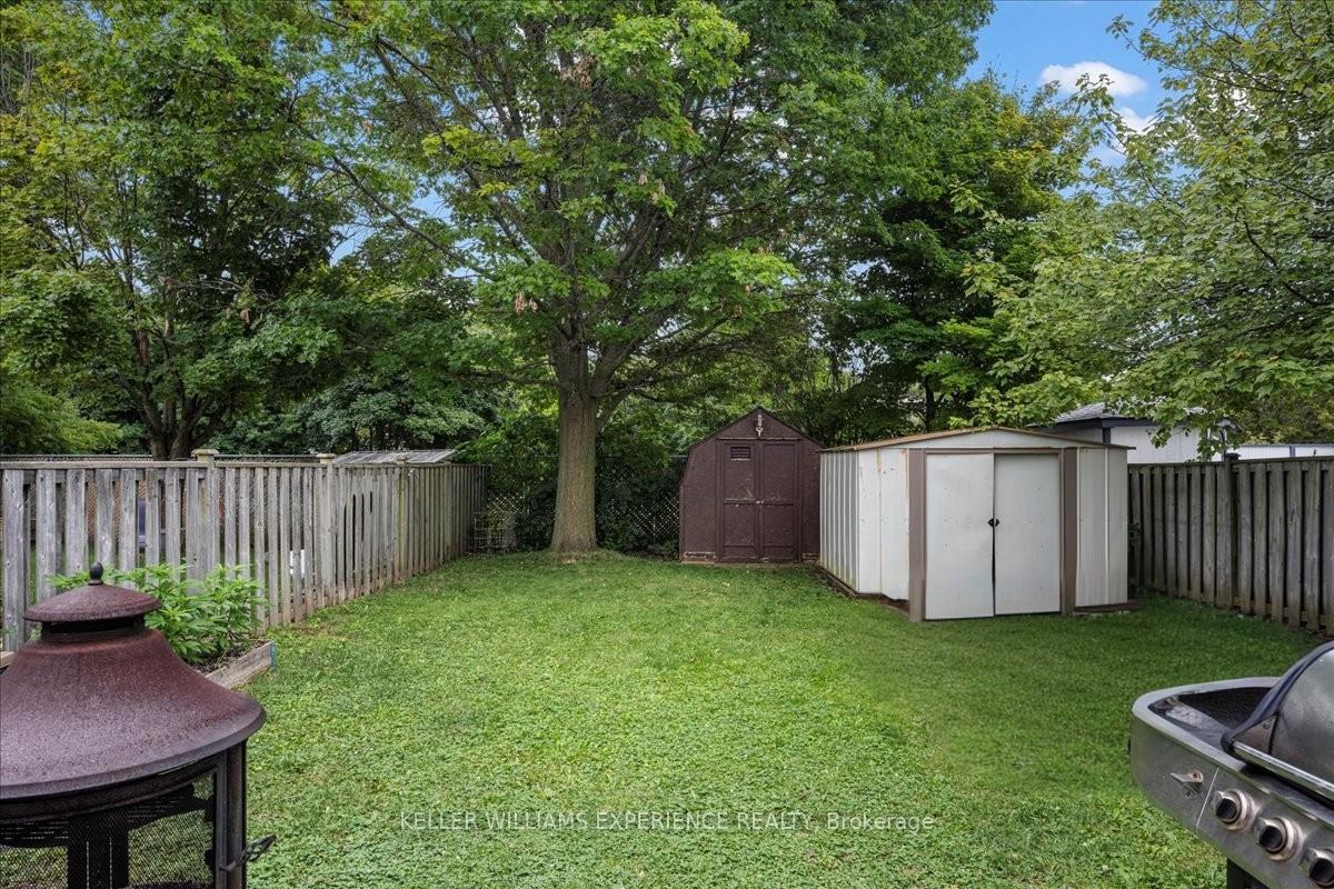 Photo 7 of 39 Laurie Crescent, Barrie, Wellington — HOMEH