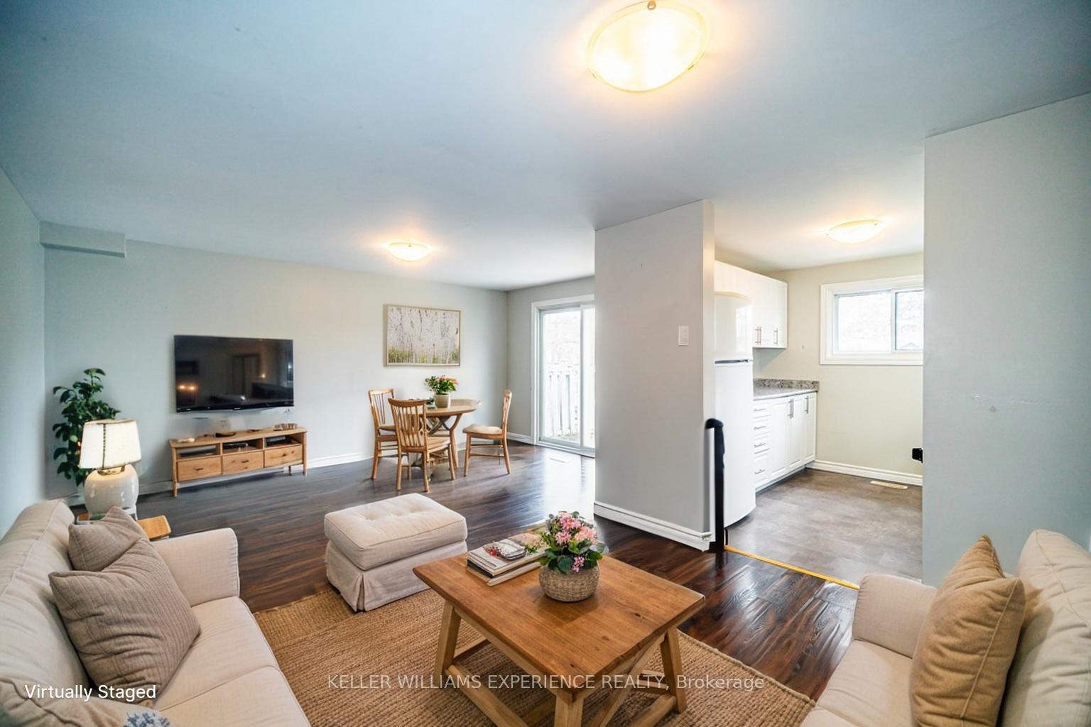 Photo 13 of 39 Laurie Crescent, Barrie, Wellington — HOMEH