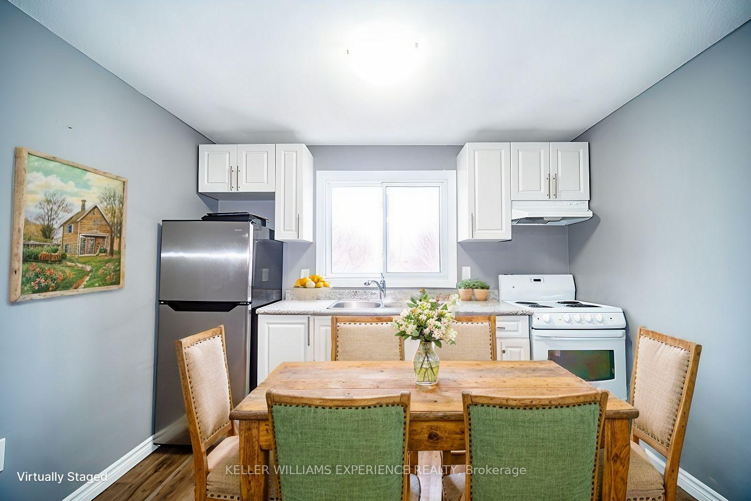 Photo 36 of 39 Laurie Crescent, Barrie, Wellington — HOMEH