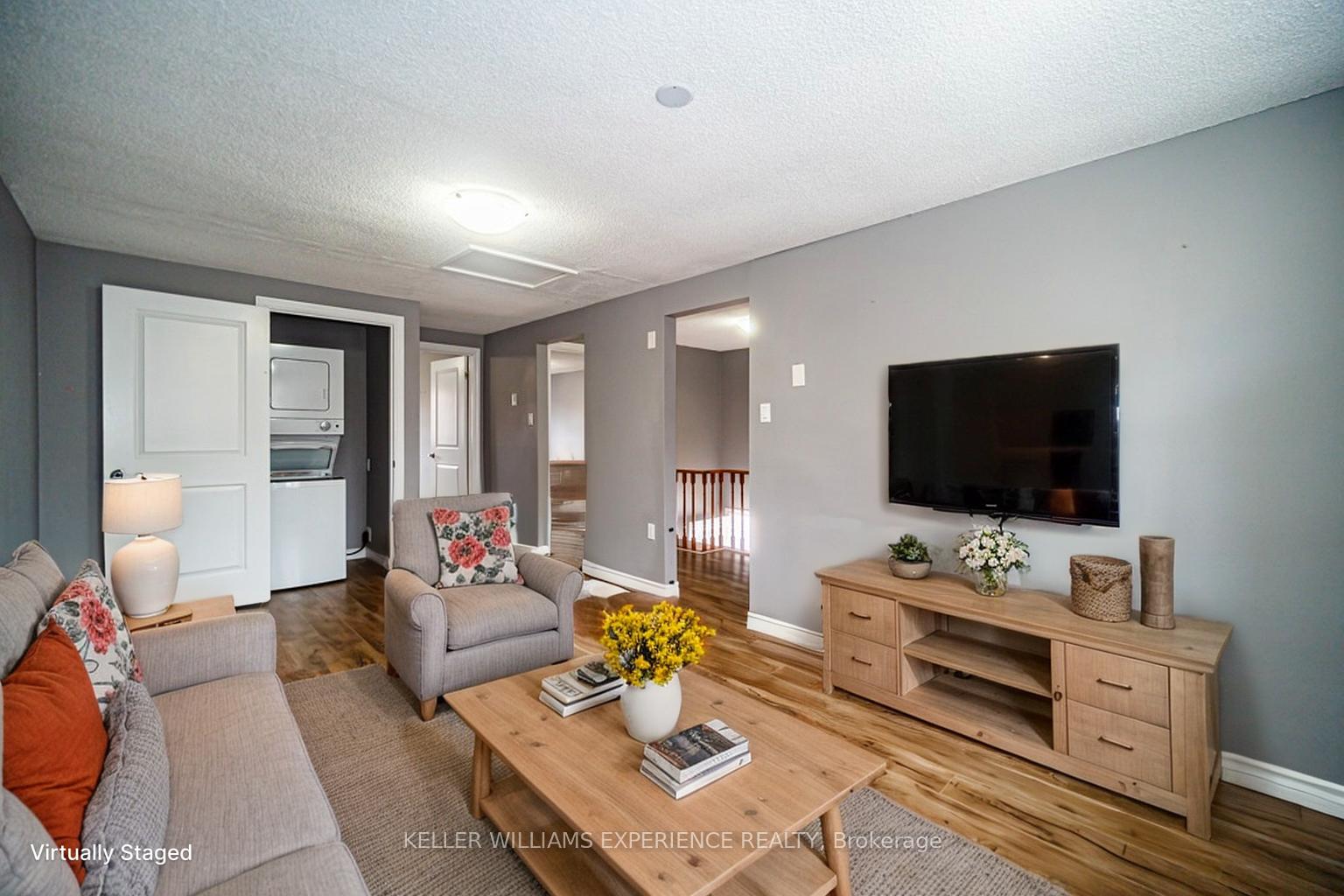 Photo 38 of 39 Laurie Crescent, Barrie, Wellington — HOMEH