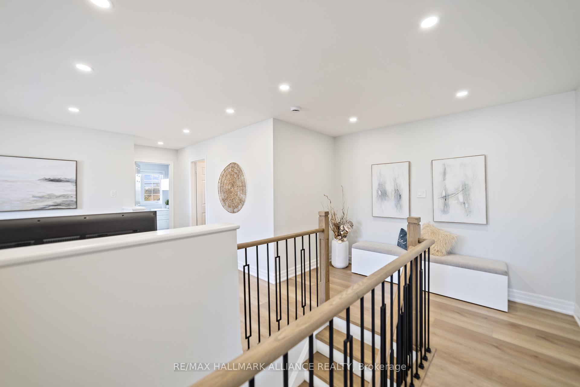 Photo 12 of Unit 7, 2511 Boros Road, Burlington, Rose — HOMEH