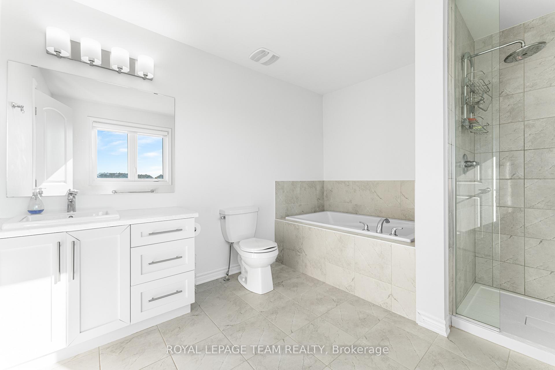 Photo 1 of 326 Finial Way, Ottawa, Barrhaven - Half Moon Bay — HOMEH