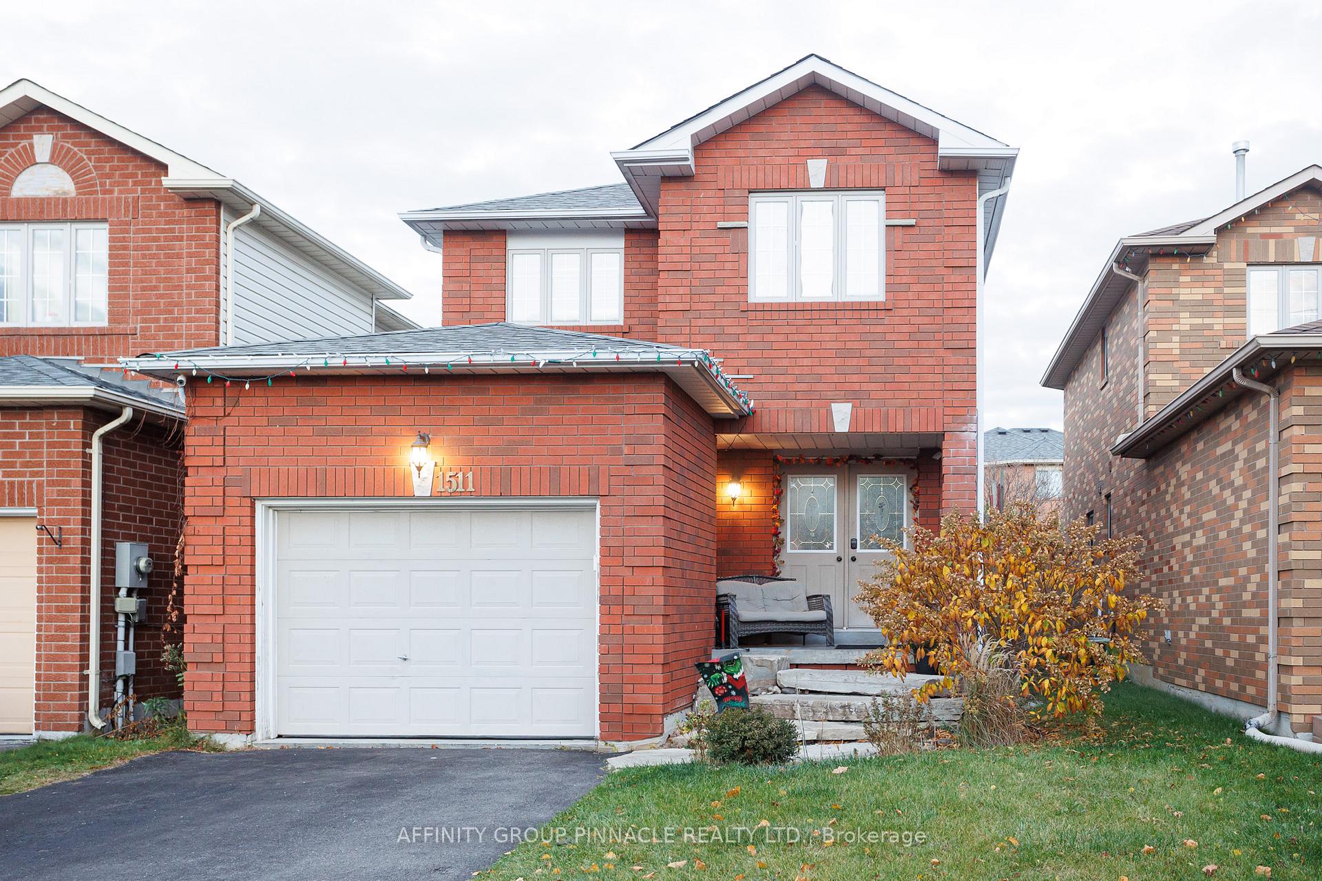 Photo 2 of 1511 Fieldgate Drive, Oshawa, Samac — HOMEH