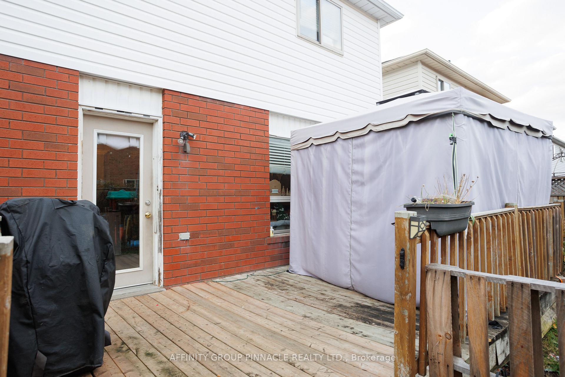 Photo 8 of 1511 Fieldgate Drive, Oshawa, Samac — HOMEH