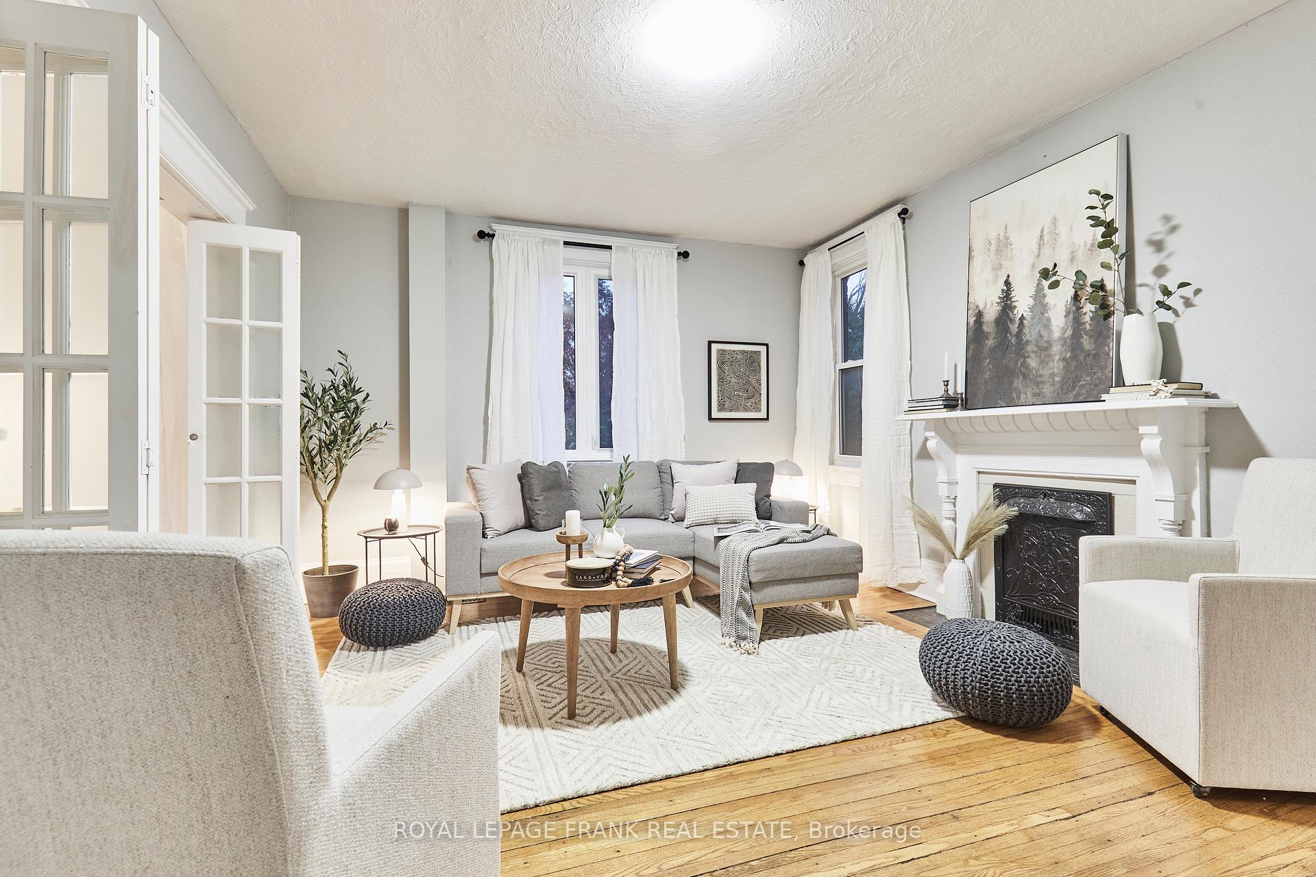 Photo 12 of 82 Nassau Street, Oshawa, Vanier — HOMEH