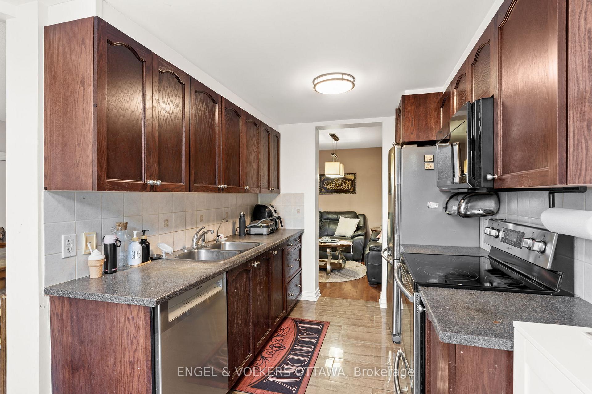Photo 9 of 171 Harbour View Street, Ottawa, Barrhaven - Strandherd — HOMEH