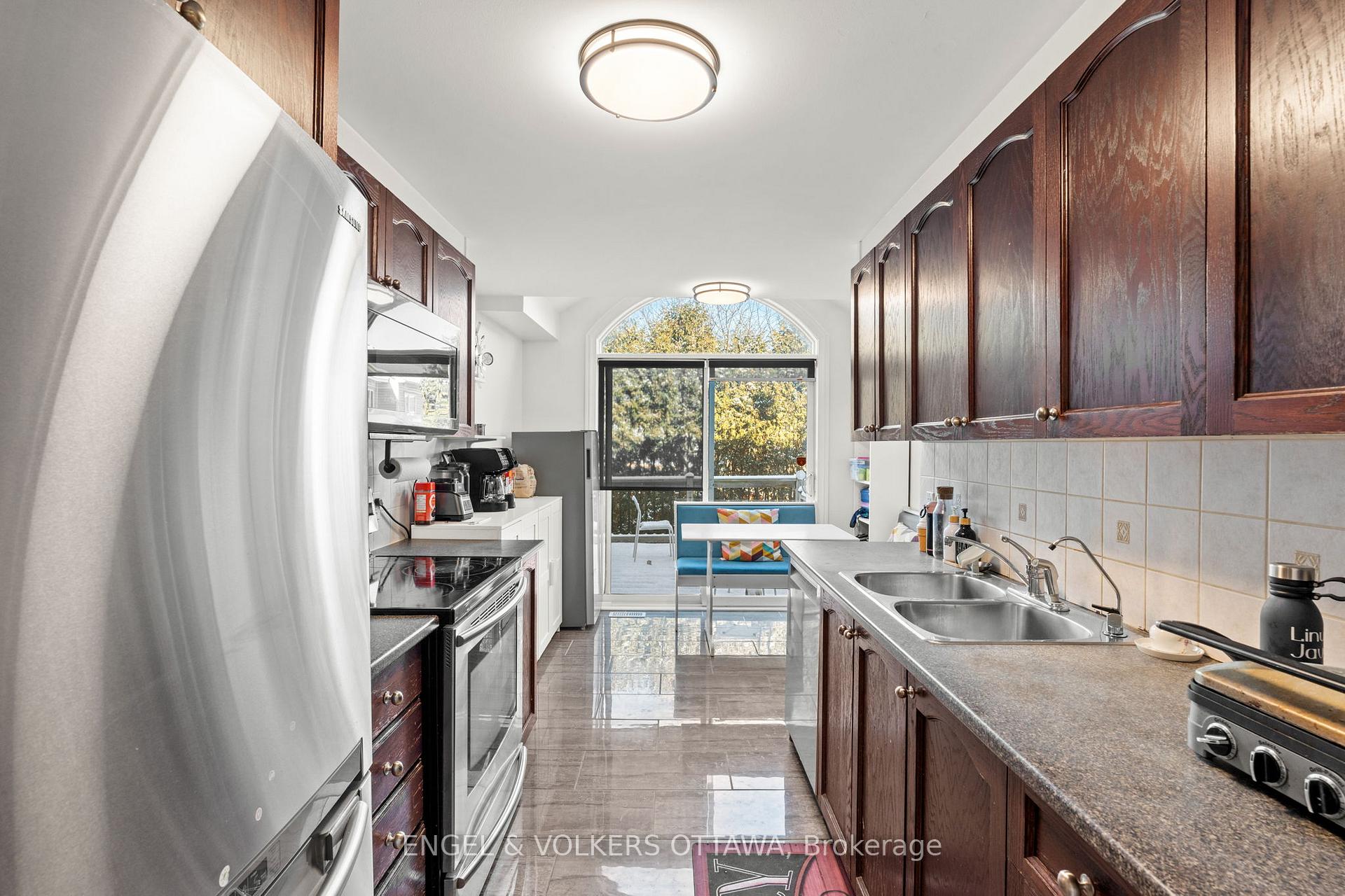 Photo 10 of 171 Harbour View Street, Ottawa, Barrhaven - Strandherd — HOMEH