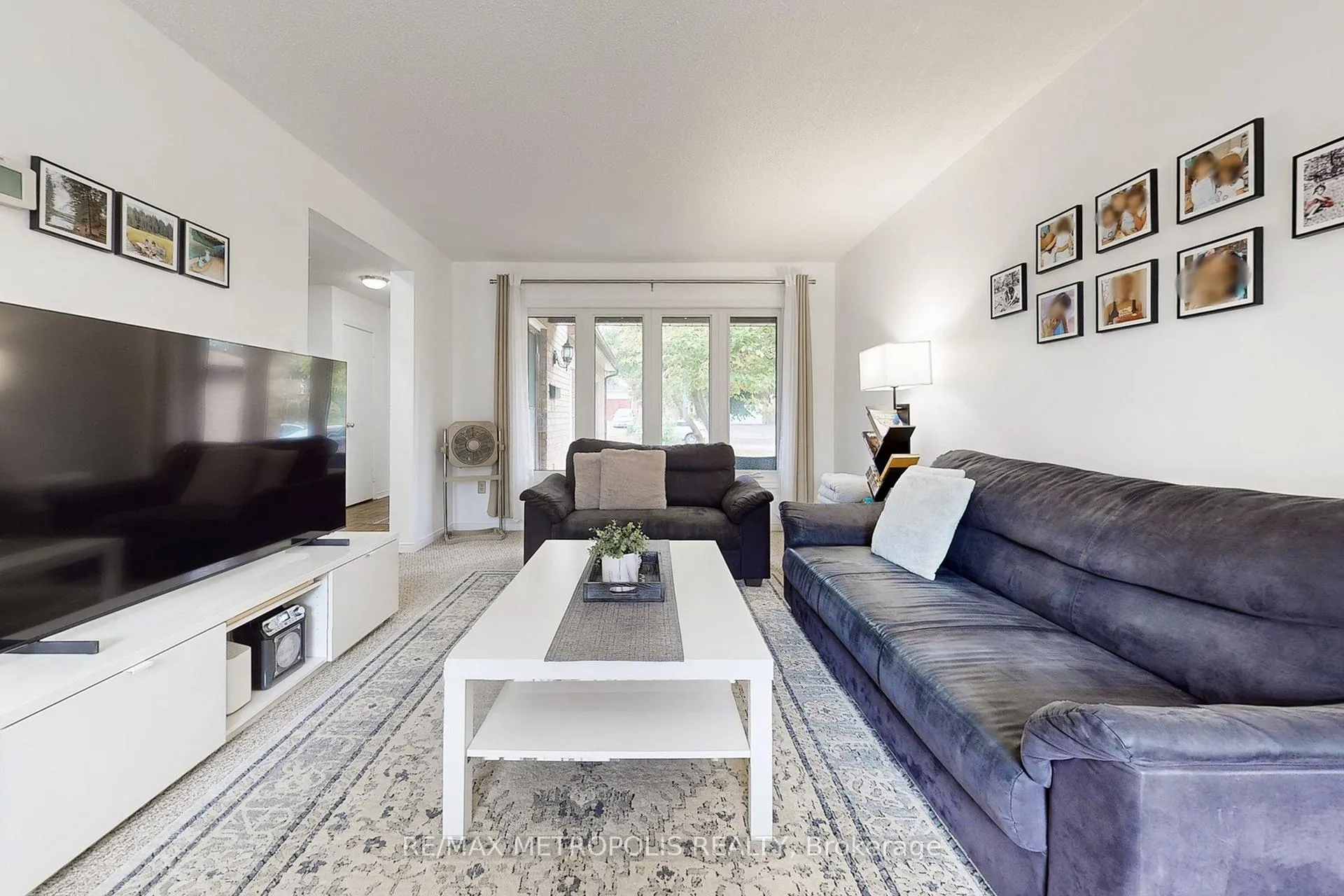Photo 2 of 55 Garden Drive, Barrie, Allandale Heights — HOMEH