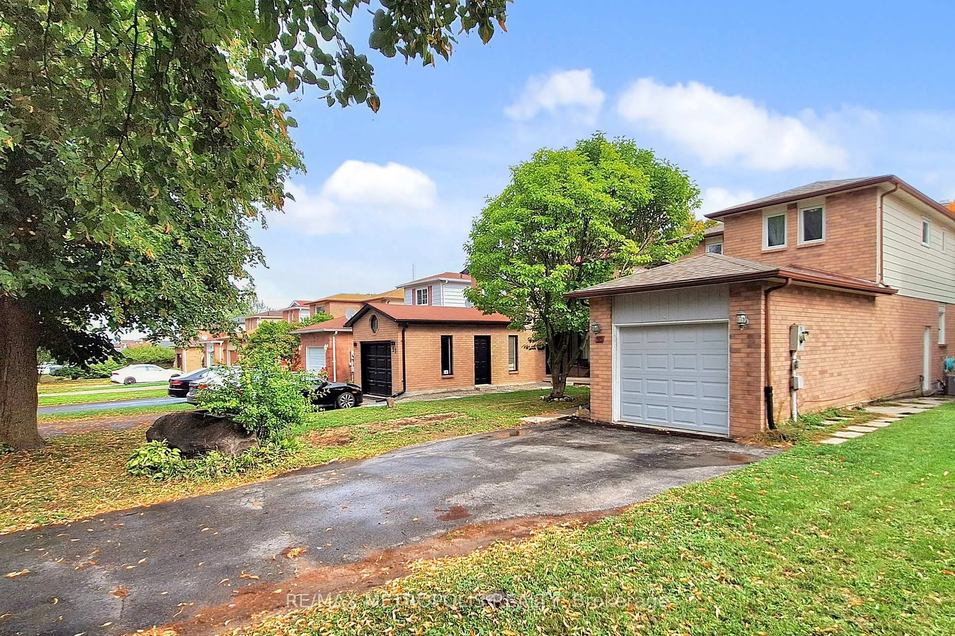 Photo 14 of 55 Garden Drive, Barrie, Allandale Heights — HOMEH