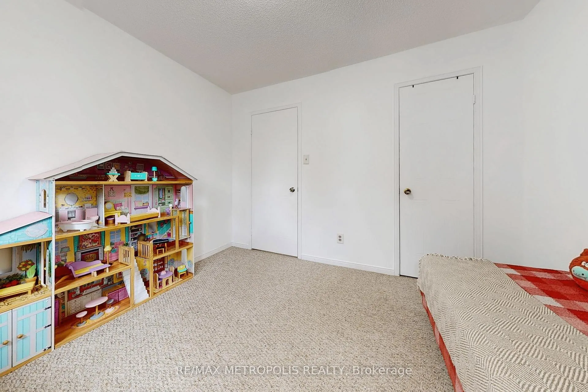 Photo 31 of 55 Garden Drive, Barrie, Allandale Heights — HOMEH