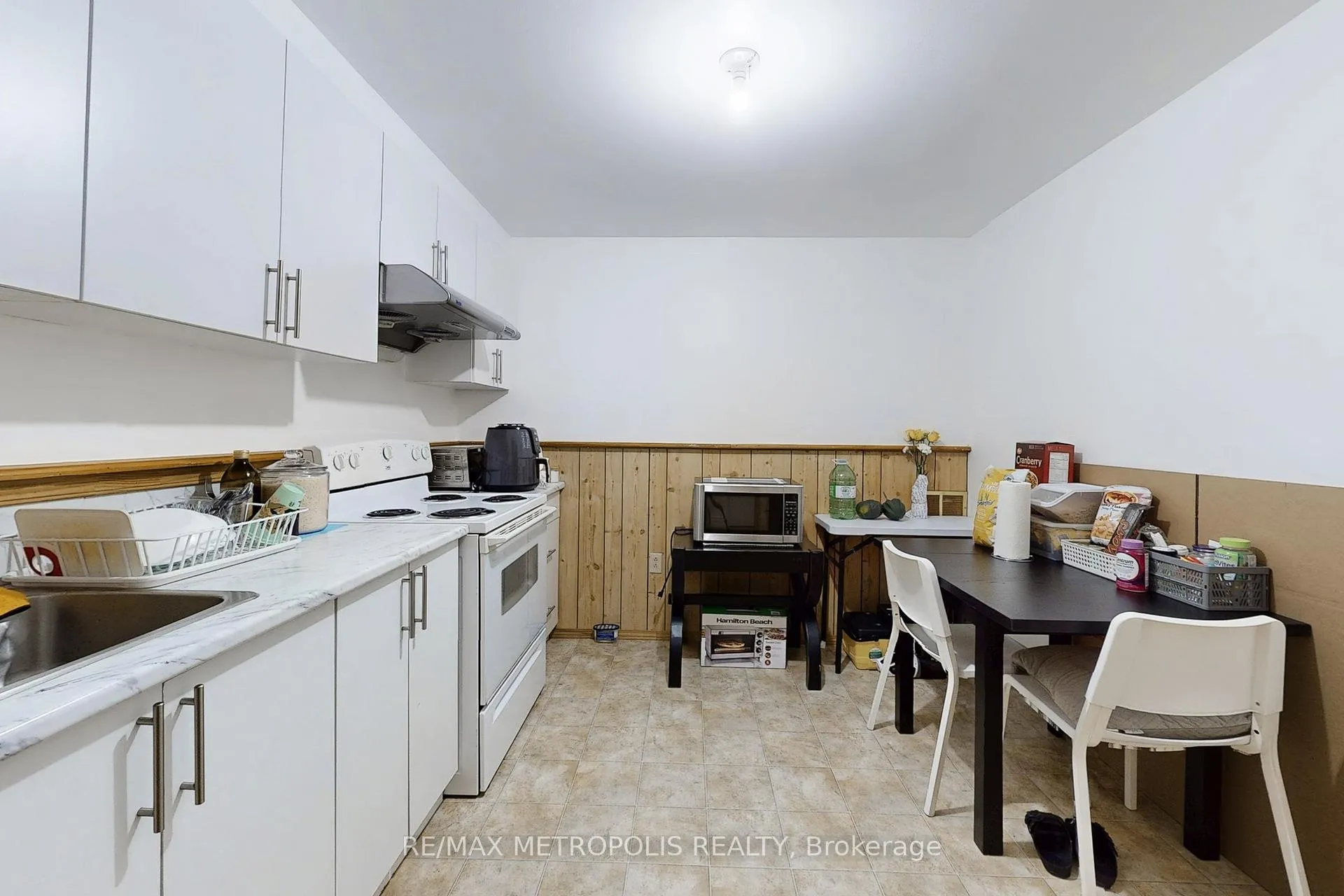 Photo 34 of 55 Garden Drive, Barrie, Allandale Heights — HOMEH