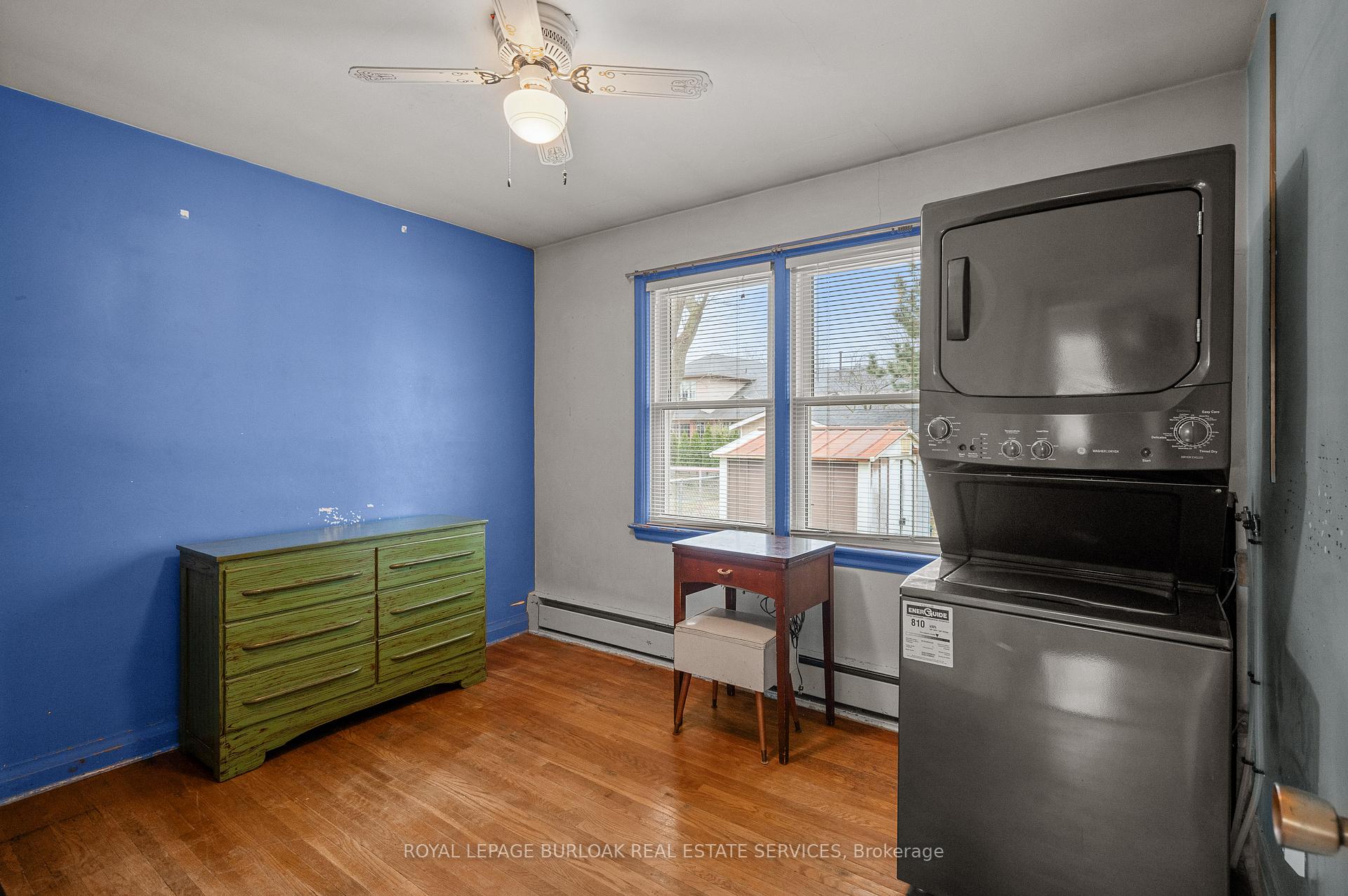 Photo 13 of 948 Easterbrook Avenue, Burlington, Bayview — HOMEH