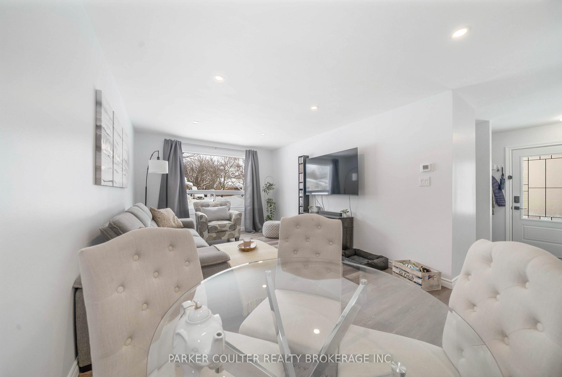 Photo 12 of 24 Heath Street, Barrie, Cundles East — HOMEH