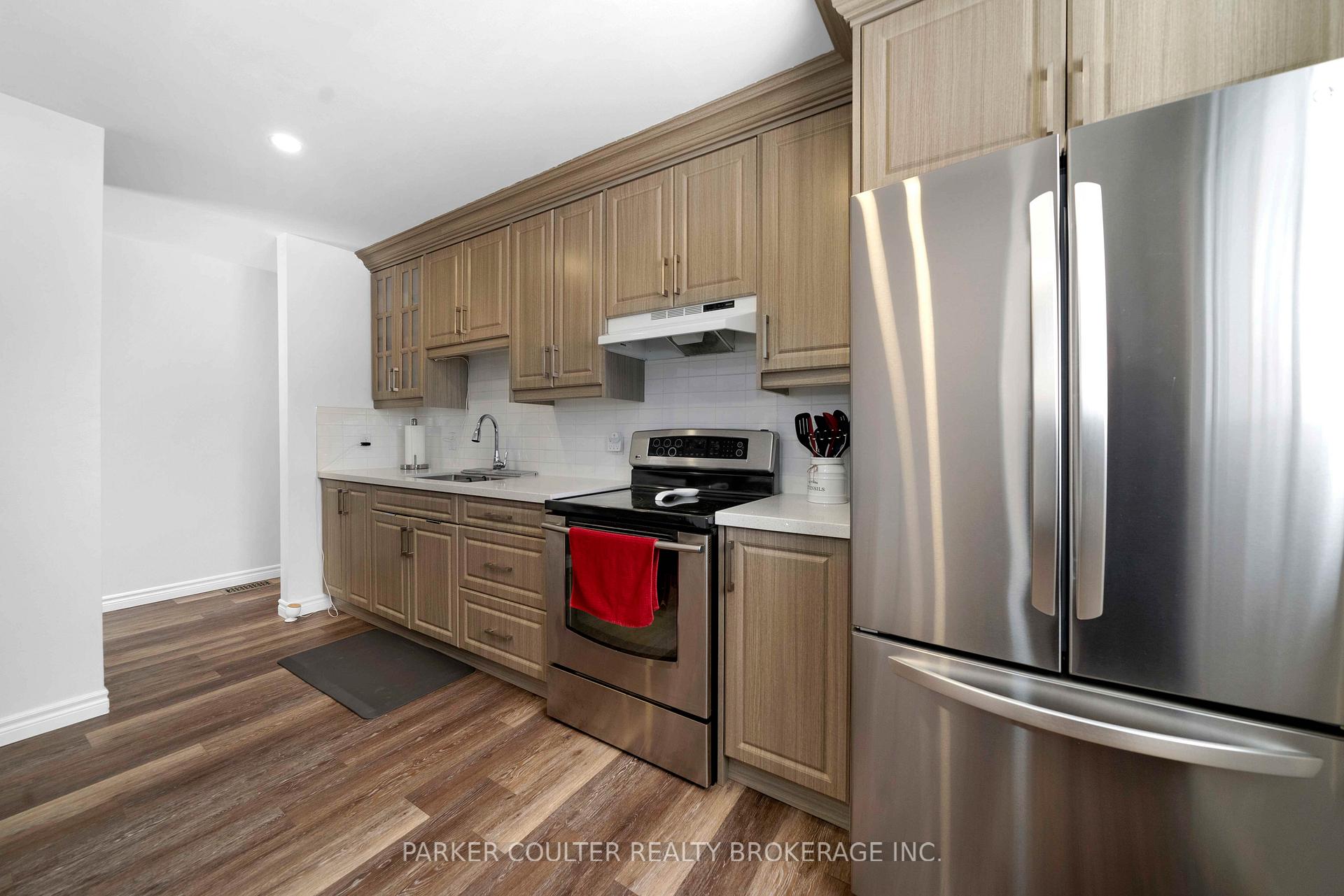 Photo 14 of 24 Heath Street, Barrie, Cundles East — HOMEH