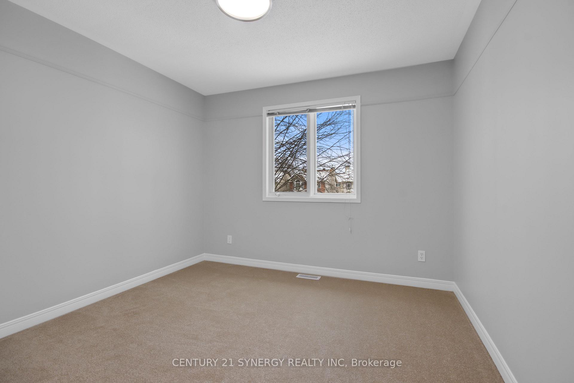 Photo 18 of 24 Avonhurst Avenue, Ottawa, Barrhaven - Longfields — HOMEH